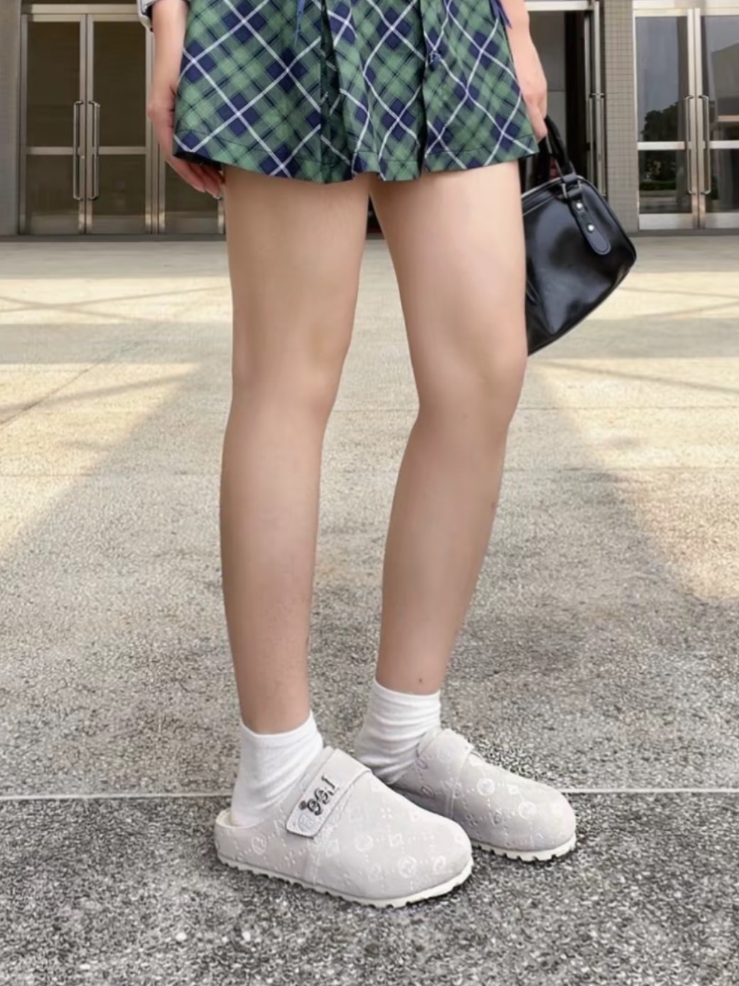 最新款 LEE 滿版 印花 勃肯鞋 二色