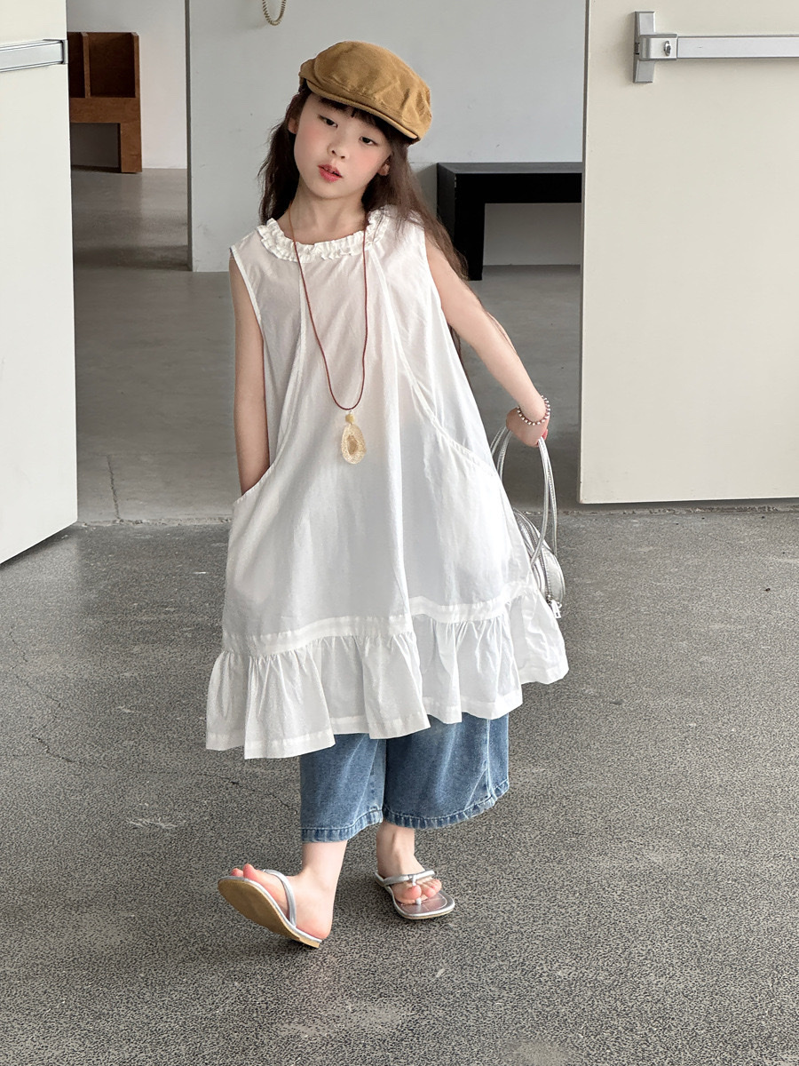 清新白花邊領洋裝