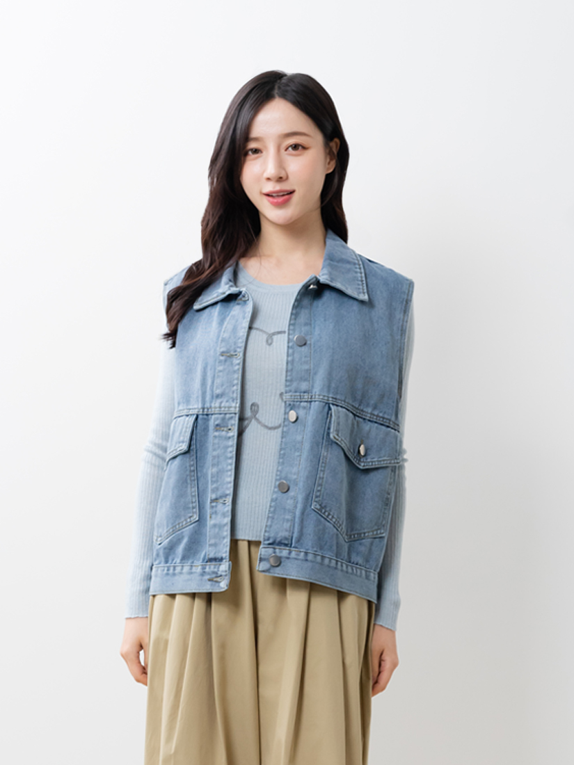 剪接口袋牛仔背心