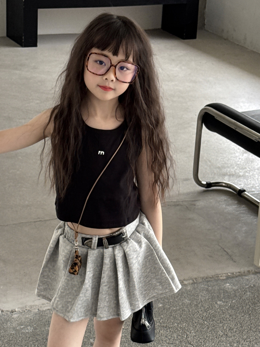 俏皮超短百褶皮帶短褲裙