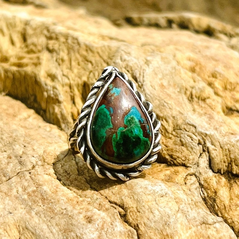 [原石] (這頁是範例) 高雄水晶包框 礦石包邊 代工 客製 999純銀 硫化效果