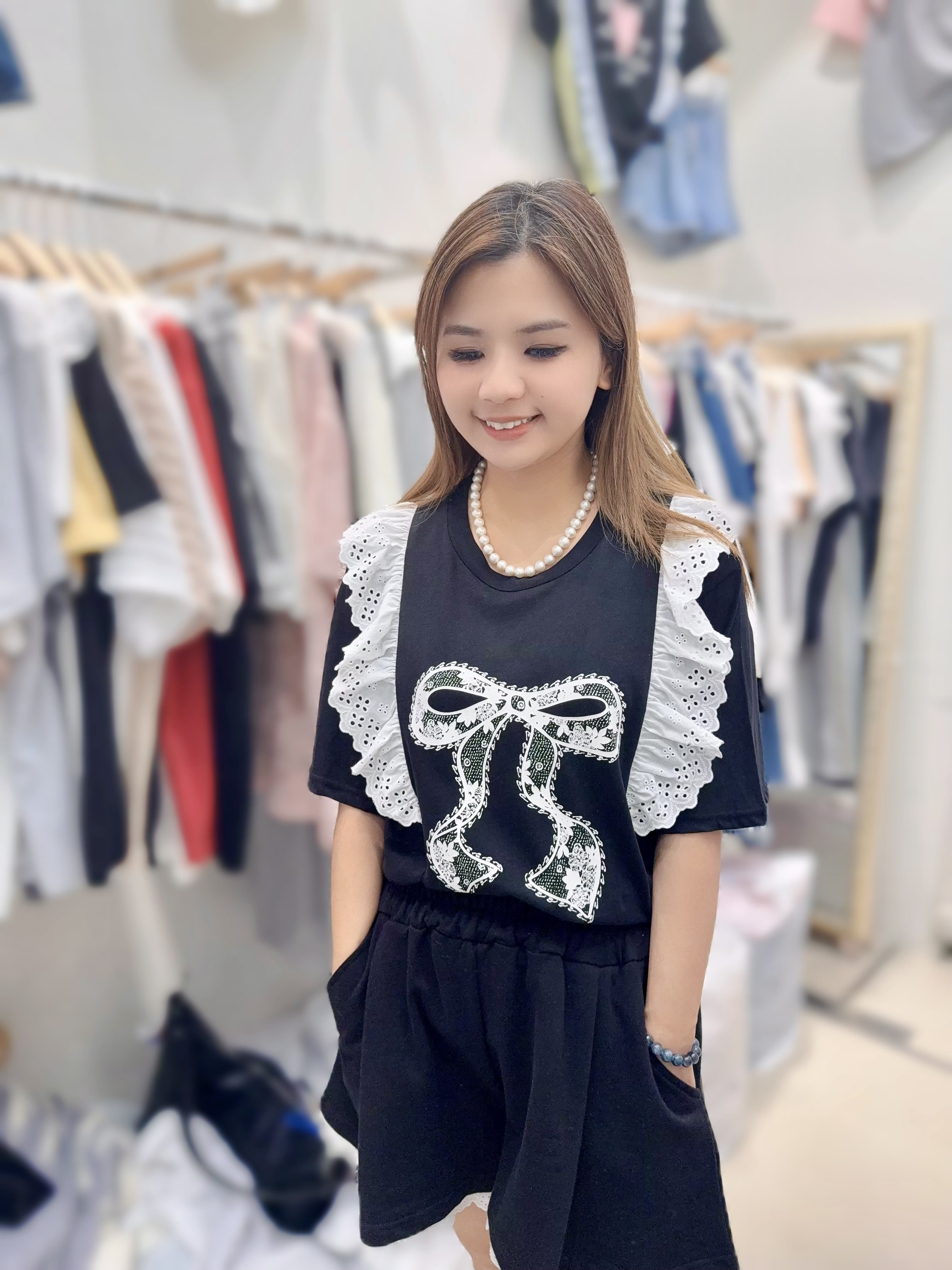 L03  胸46 長25 $409 (一口價)