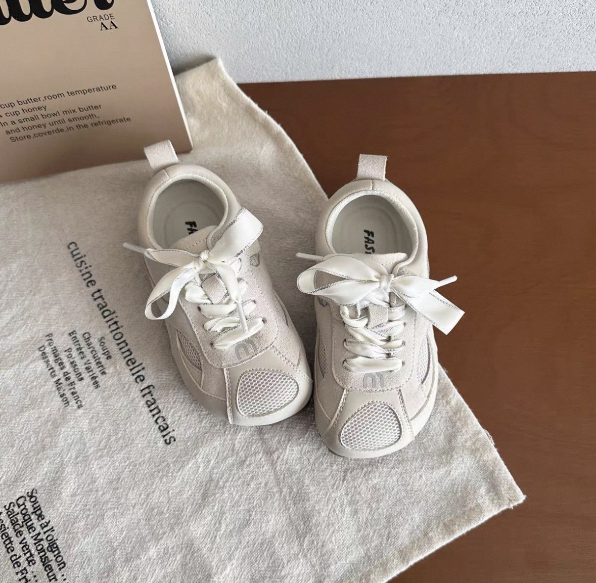 韓系網面運動鞋