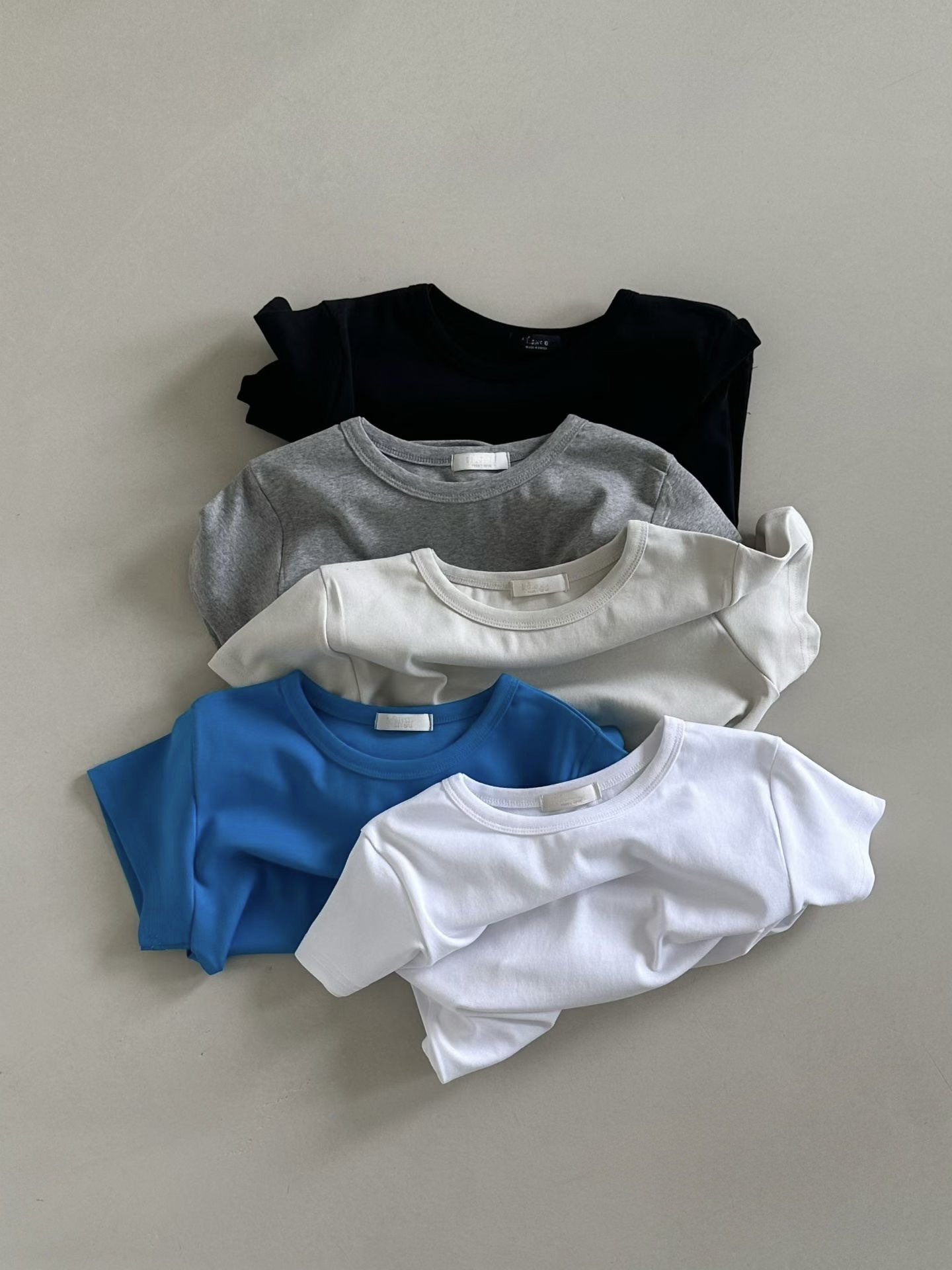#228N742 百穿不厭 Basic Plain Tee