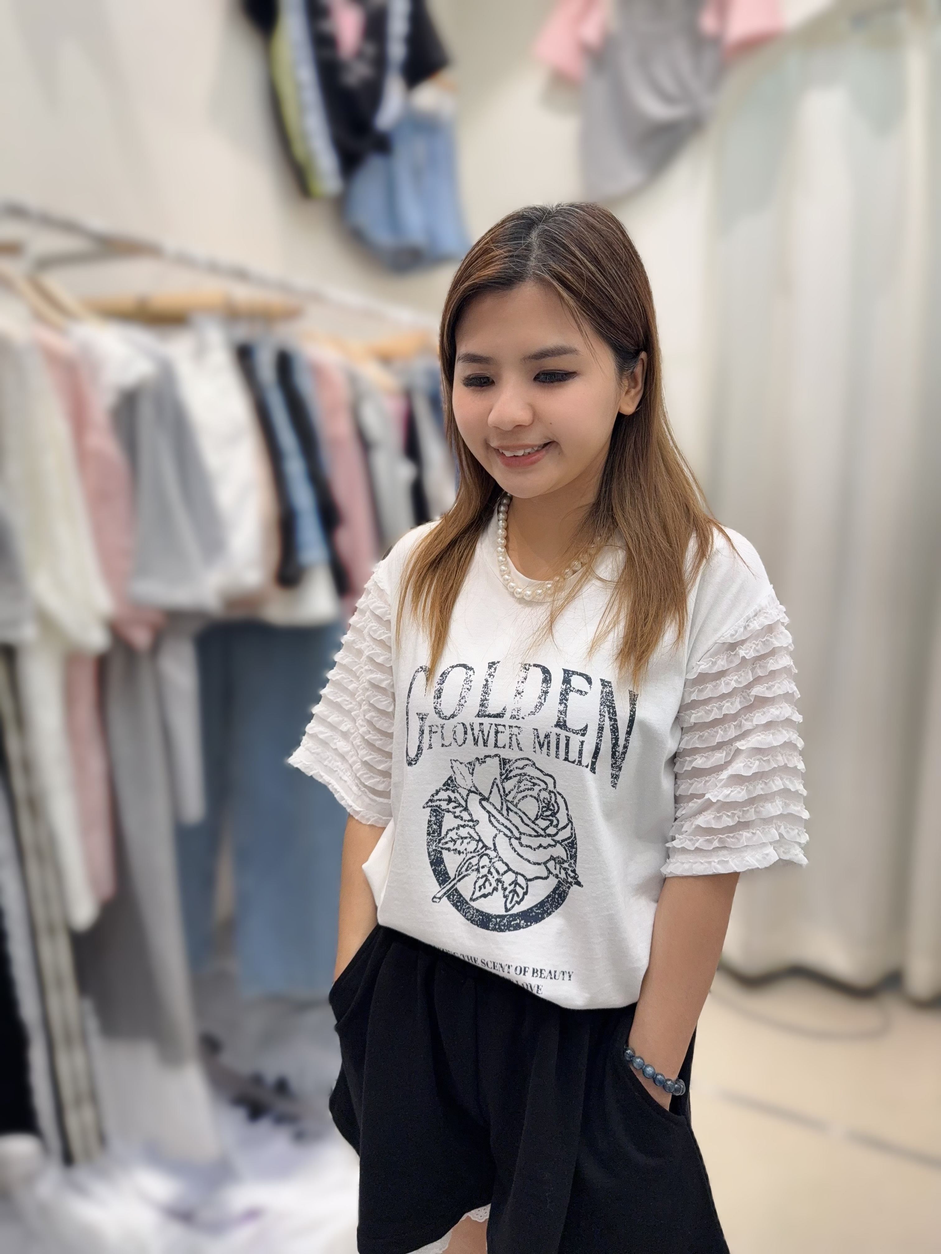 L07  胸44 長25.5 $419 (一口價)