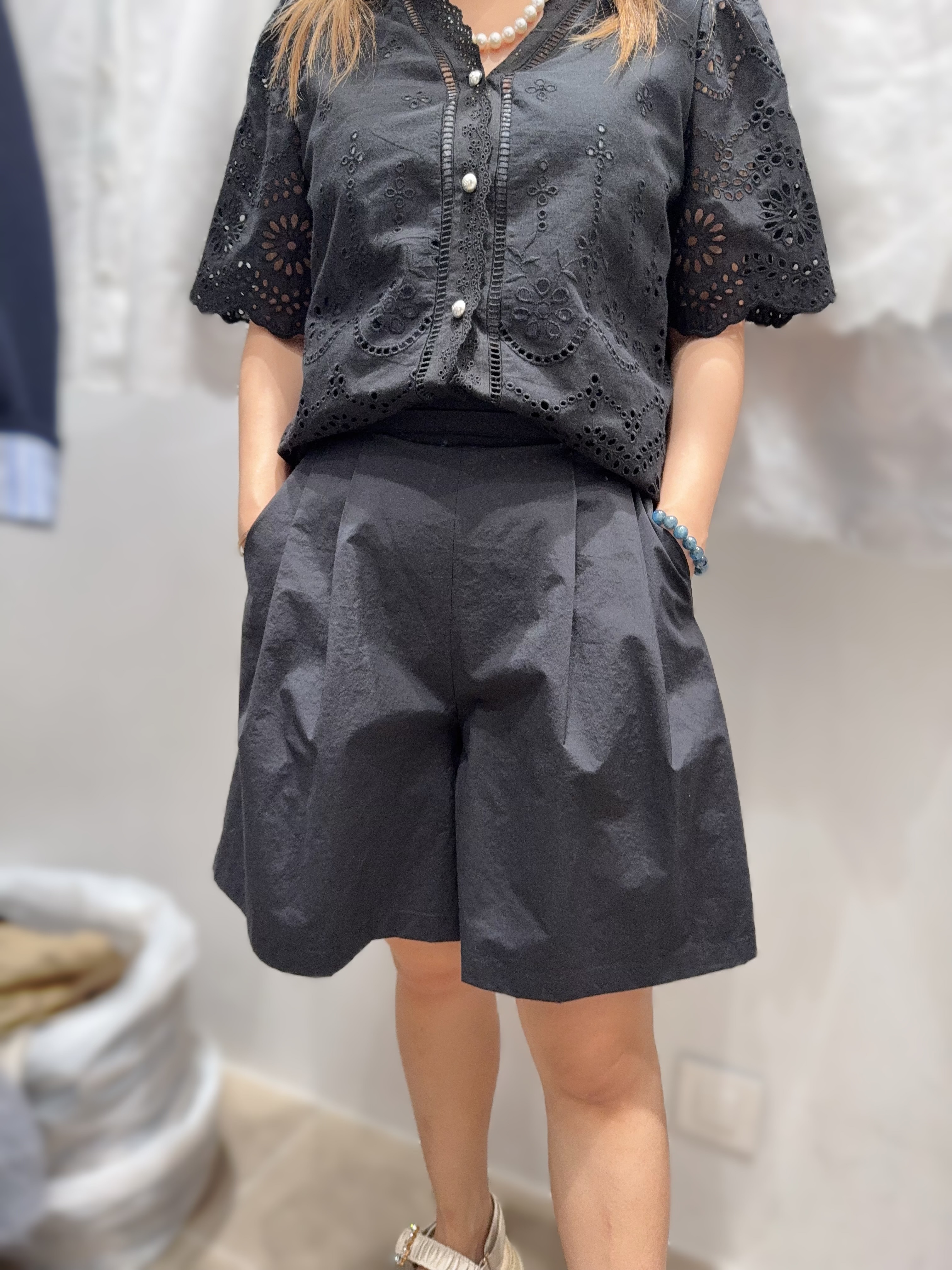 EN53   橡根褲 S腰24 - 32  HIP  44     長18.5 /    M腰26- 34 HIP 46   長18.5       $469 [一口價]