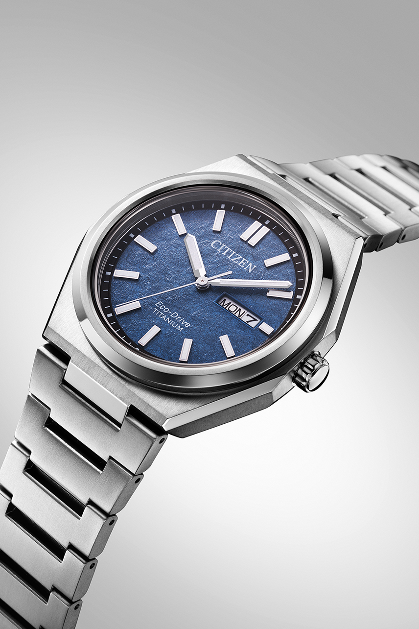 萬年鐘錶 - Citizen 星辰錶  超級鈦輕盈耐磨光動能男錶  AW0130-85L 錶徑39.5MM