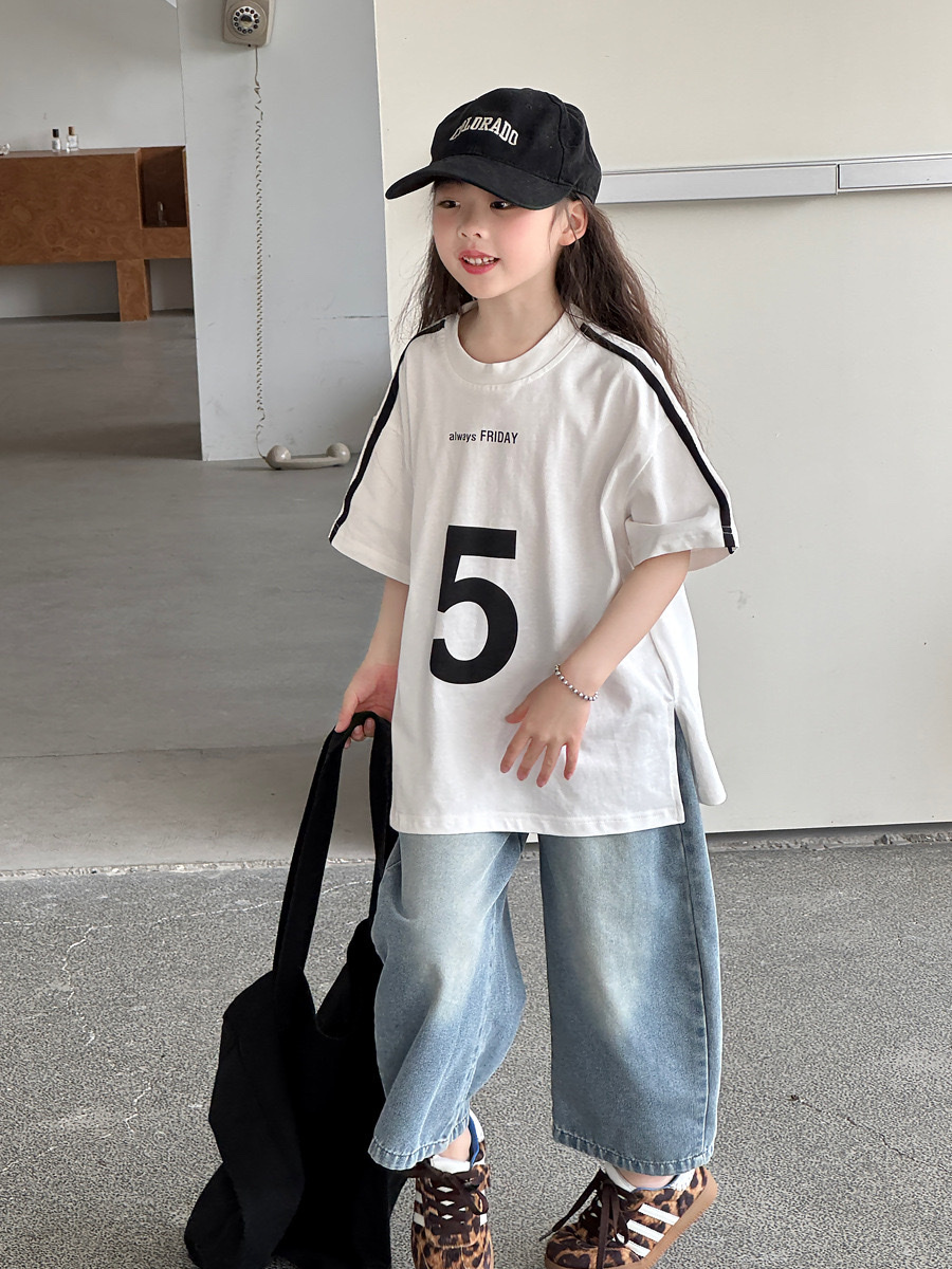 寬鬆磨白彎刀褲