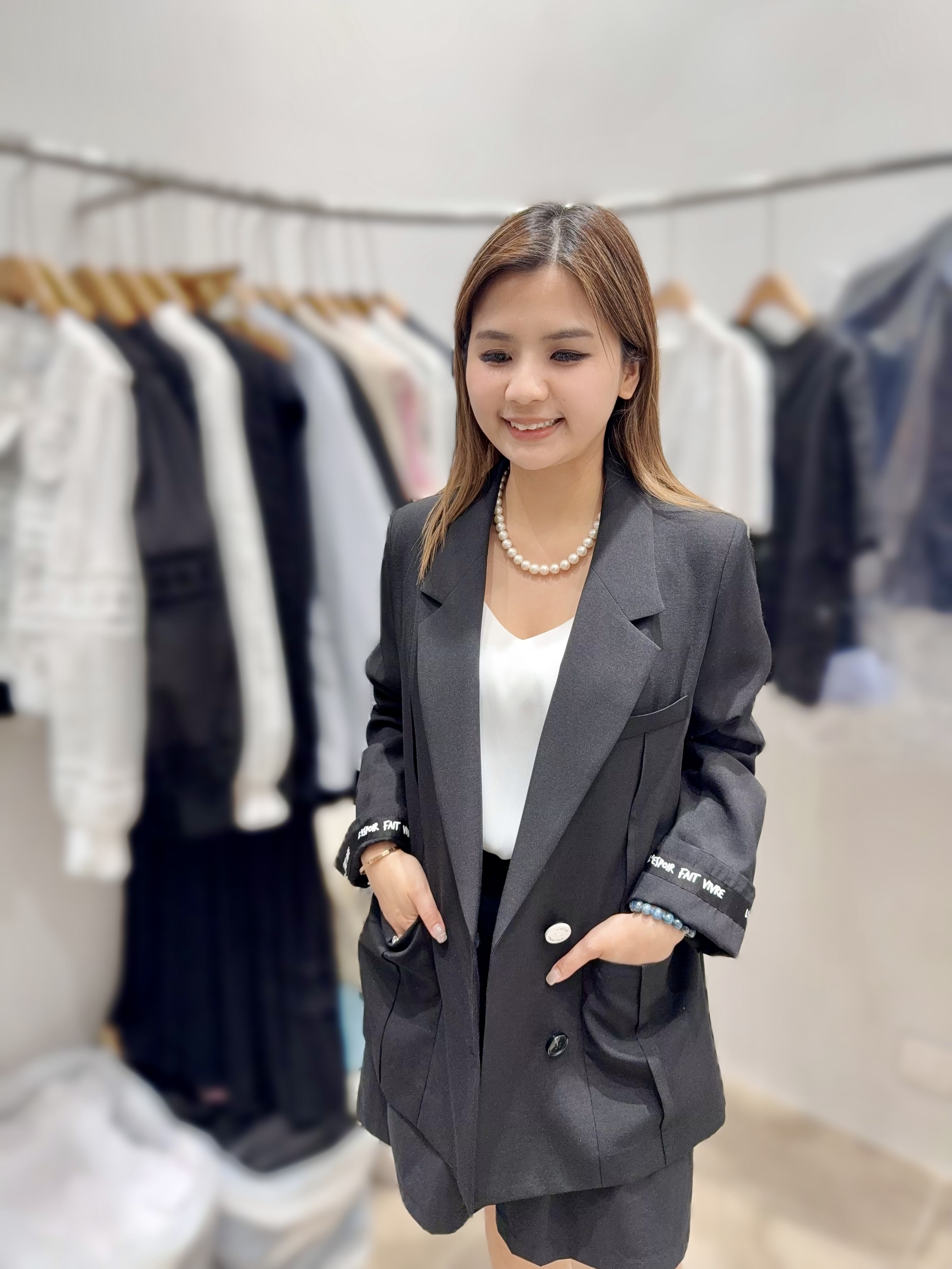 EN52  西裝褸   S胸41   長27.5/    M胸42   長27.5 $839 [一口價]