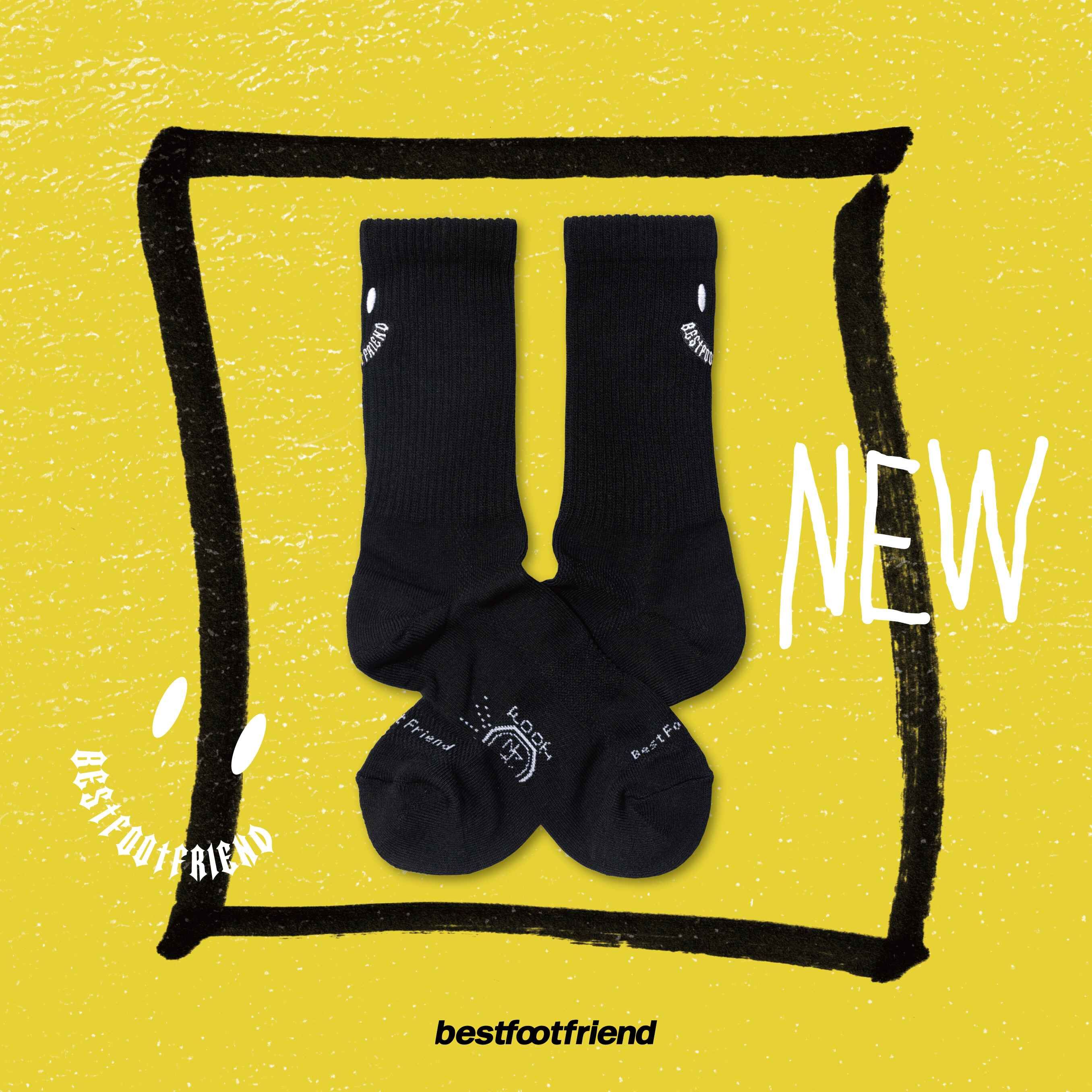 【逢甲 FUZZY】Best Foot Friend New Smile 新笑臉 黑 白 BFF 襪子 BF24097