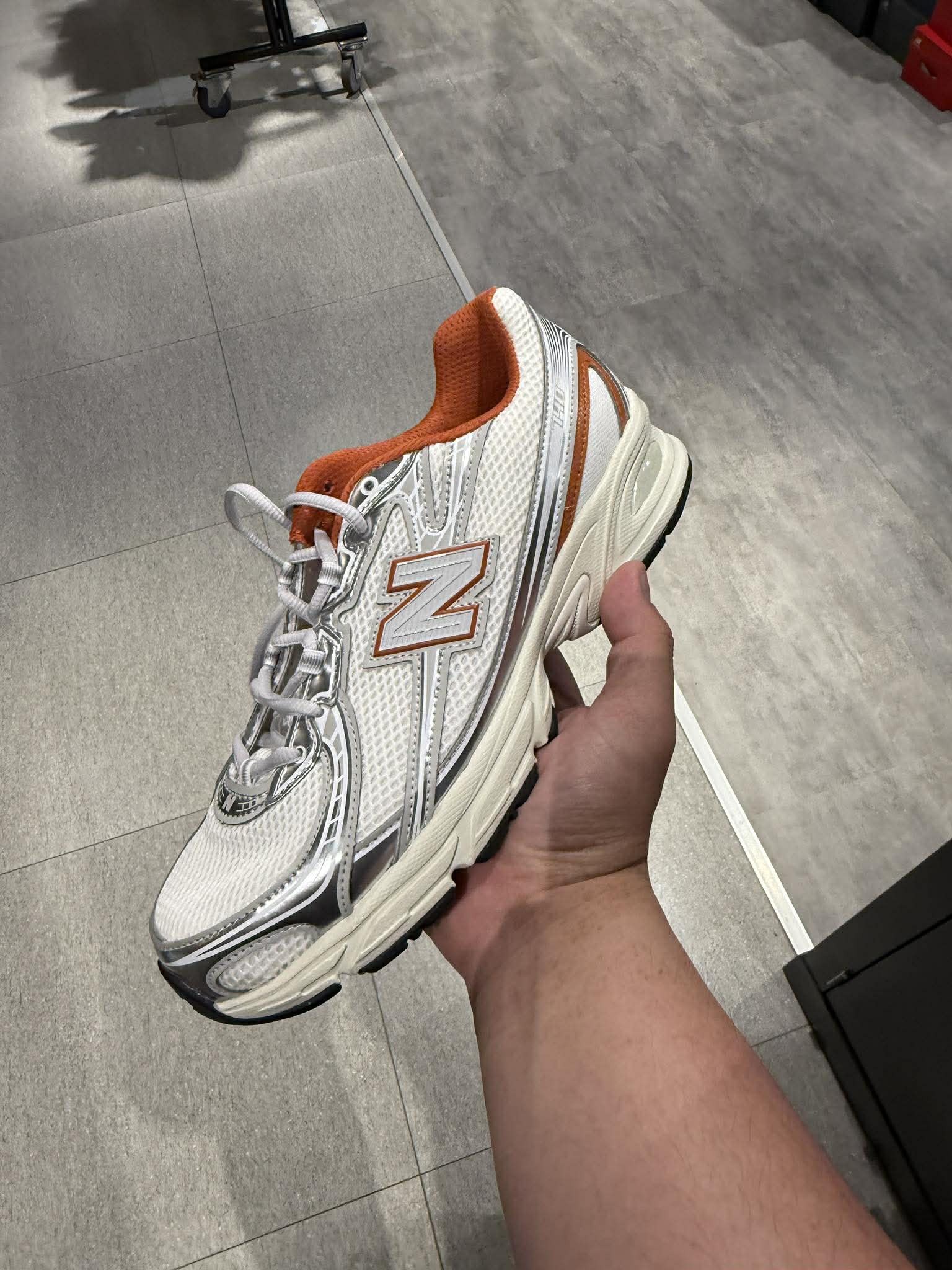 New Balance NB 740 白銀 橘 休閒鞋 U7403SB