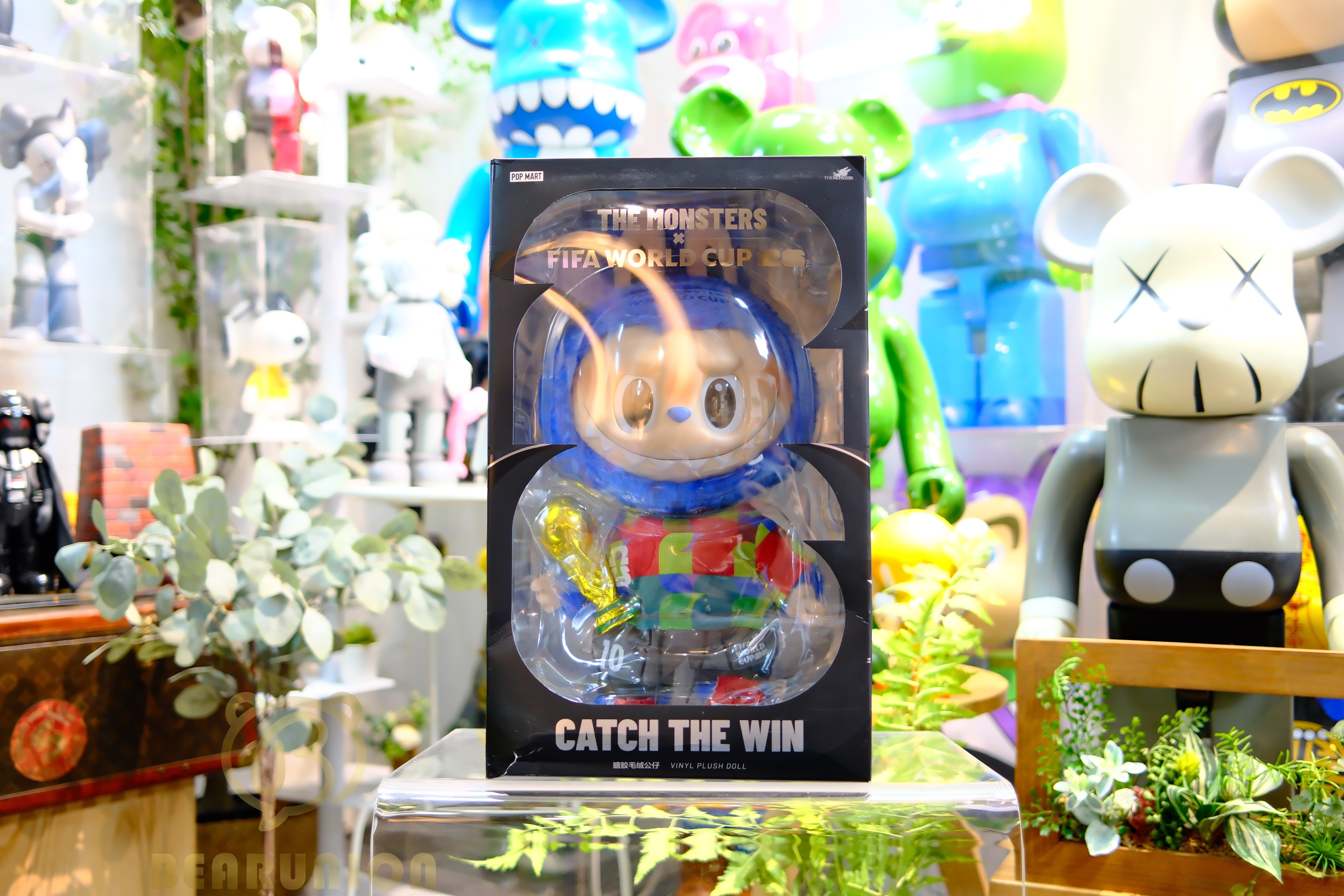 🎏Pre-Order🎏 THE MONSTERS LAbubu x FIFA SERIES Catch the Win