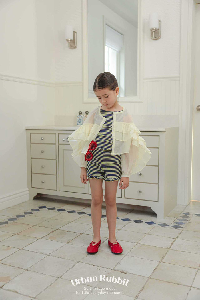 正韓夏Urban Rabbit 兩色設計感荷葉防曬外套/冷氣房問套