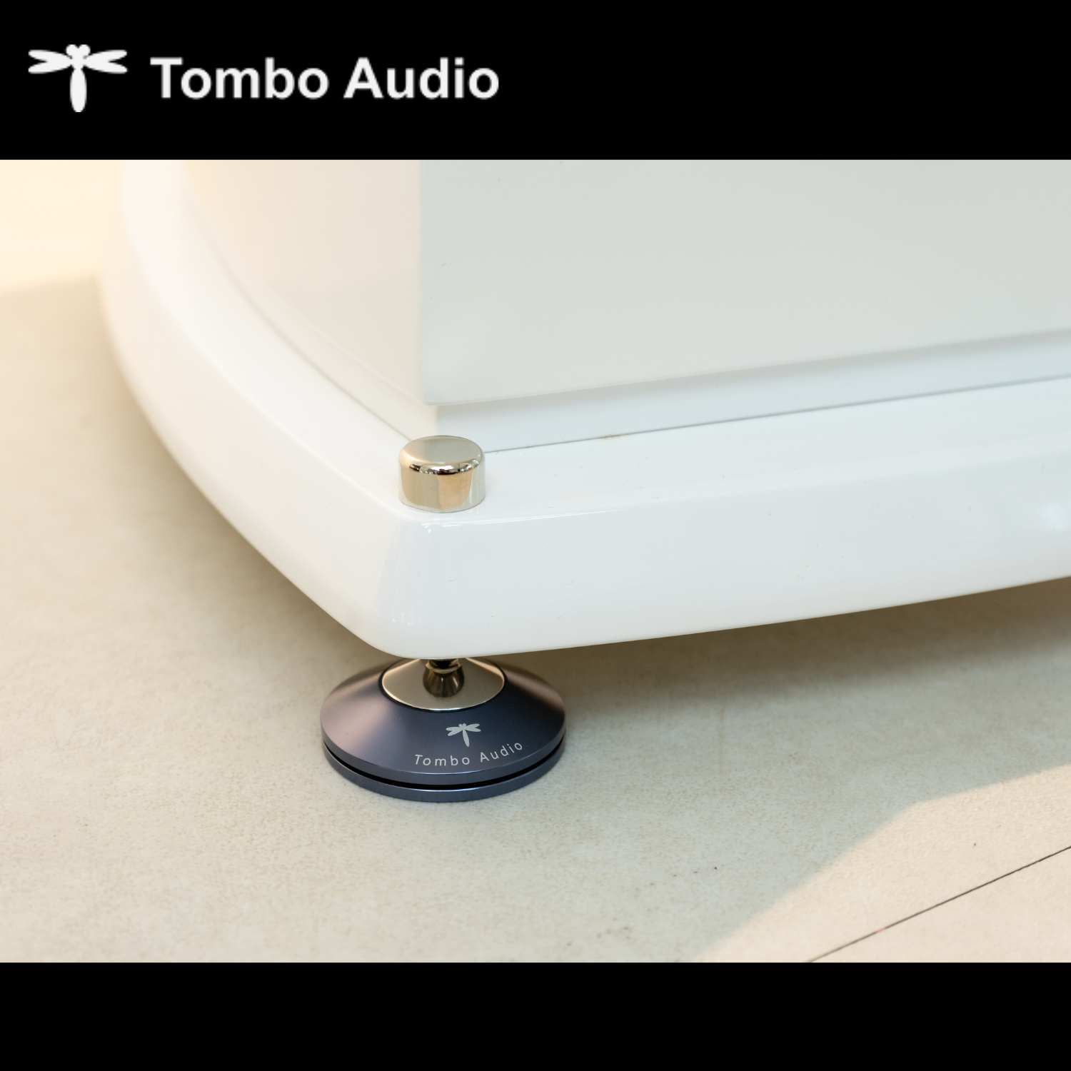 Tombo Audio Magic Plate 05 ball bearing vibration control MP-5 Titanium Black set on speaker stand