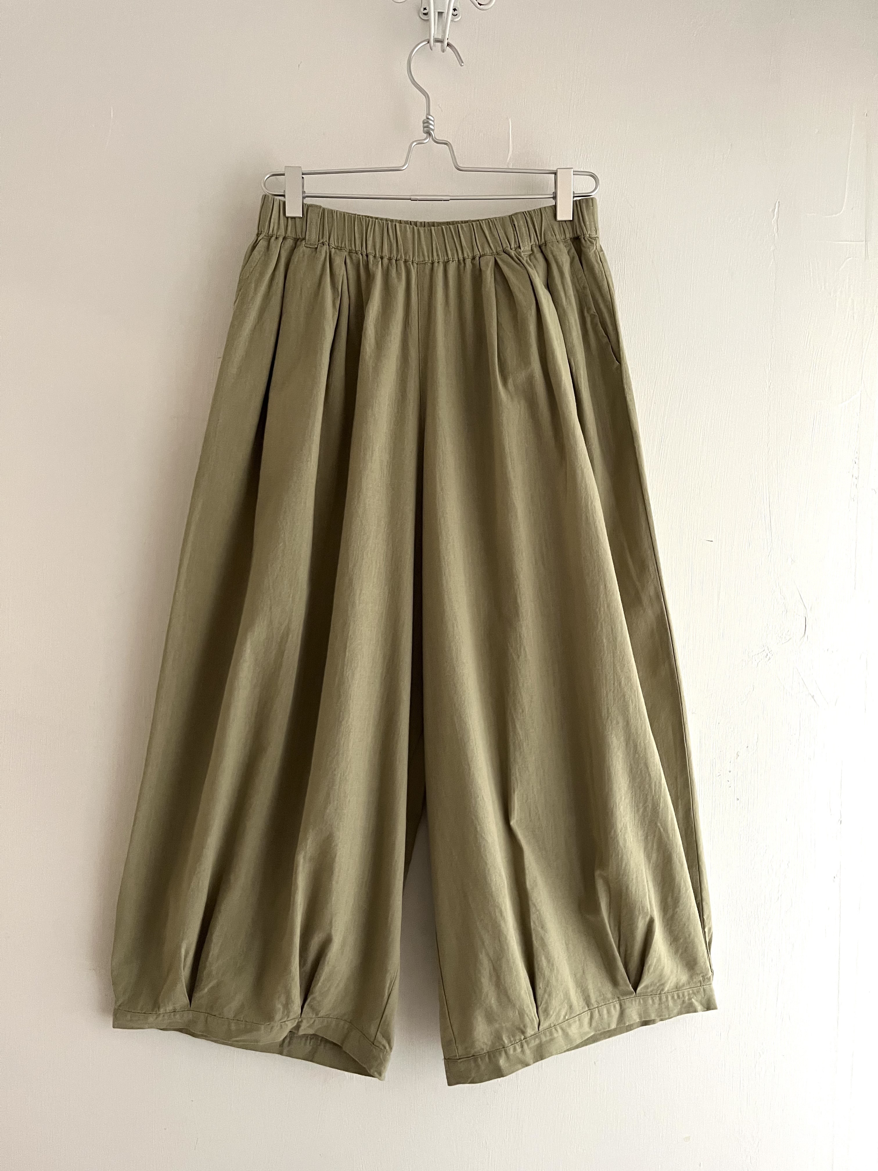 綠色全橡筋闊褲