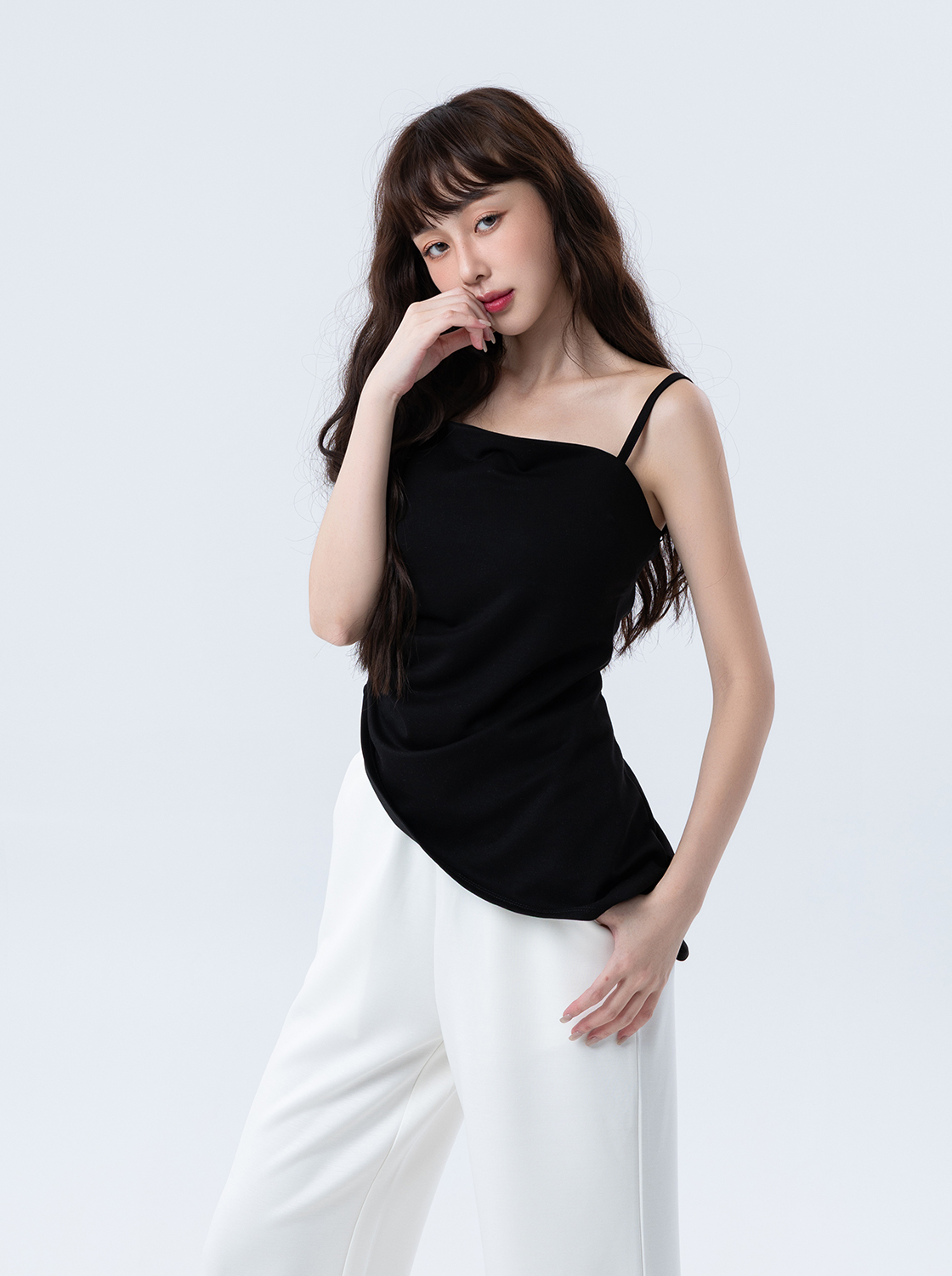 【期間限定】簡約不對稱Bra細肩上衣