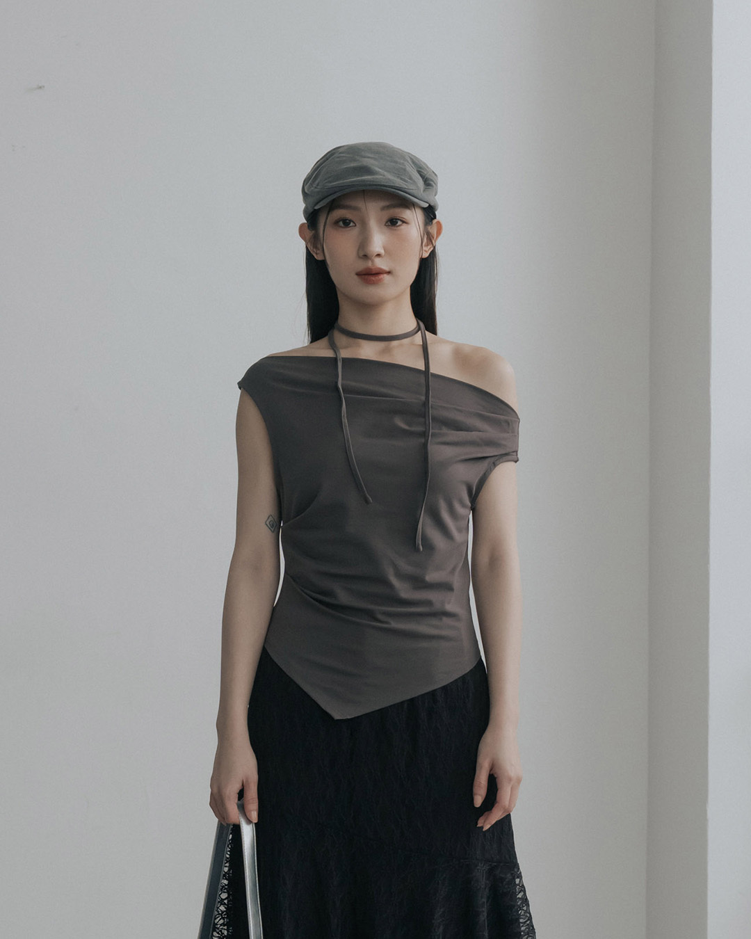 Cooling top with asymmetrical off-shoulder design and tie-up details - gray【01099533】in stock+pre-order