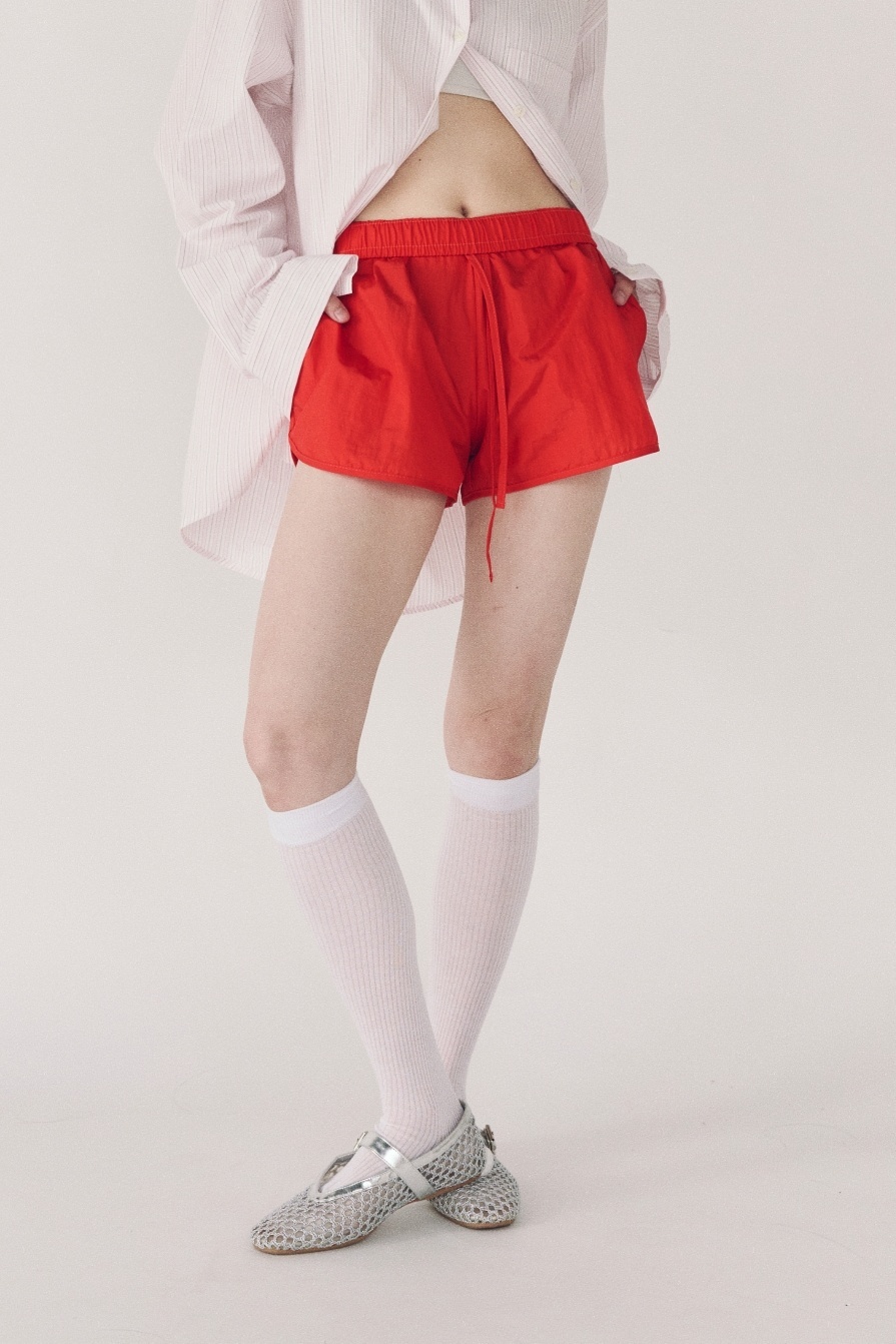 顯腿長鬆緊短褲-紅