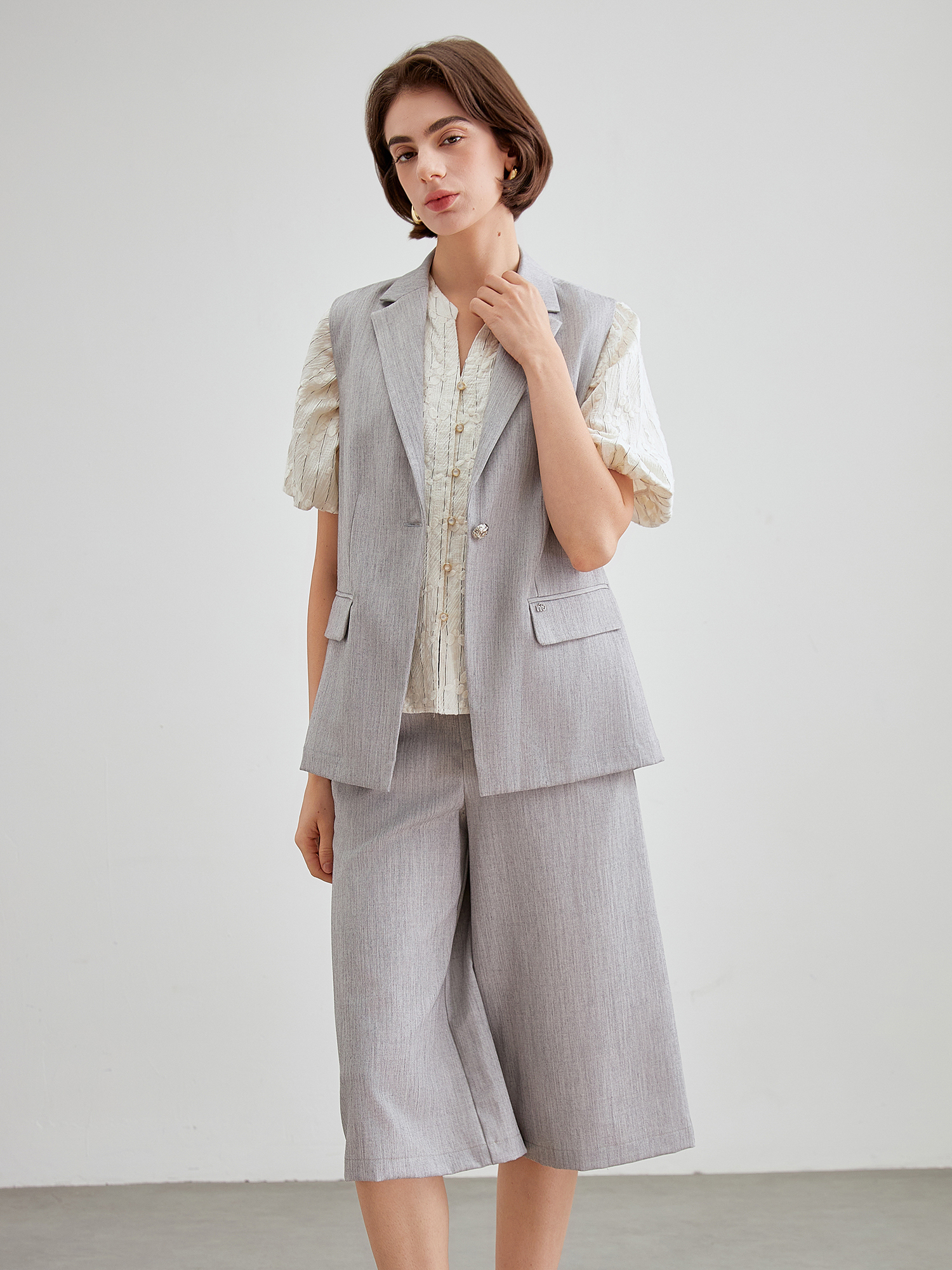 mi-tu wide leg trousers