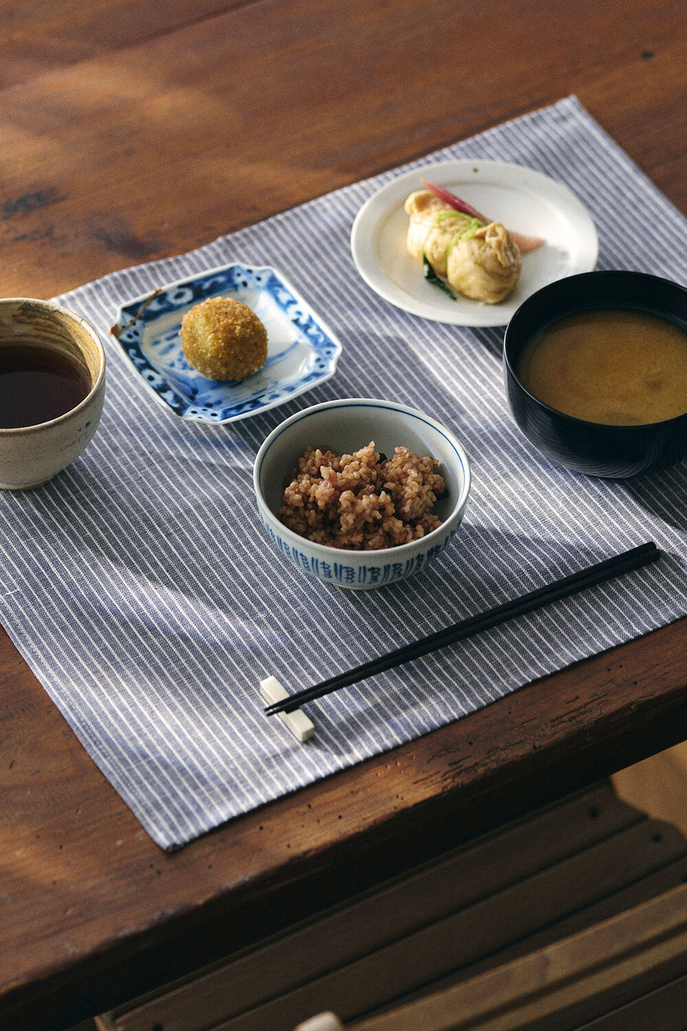 fog linen work - 鍍銀筷架 / 方形