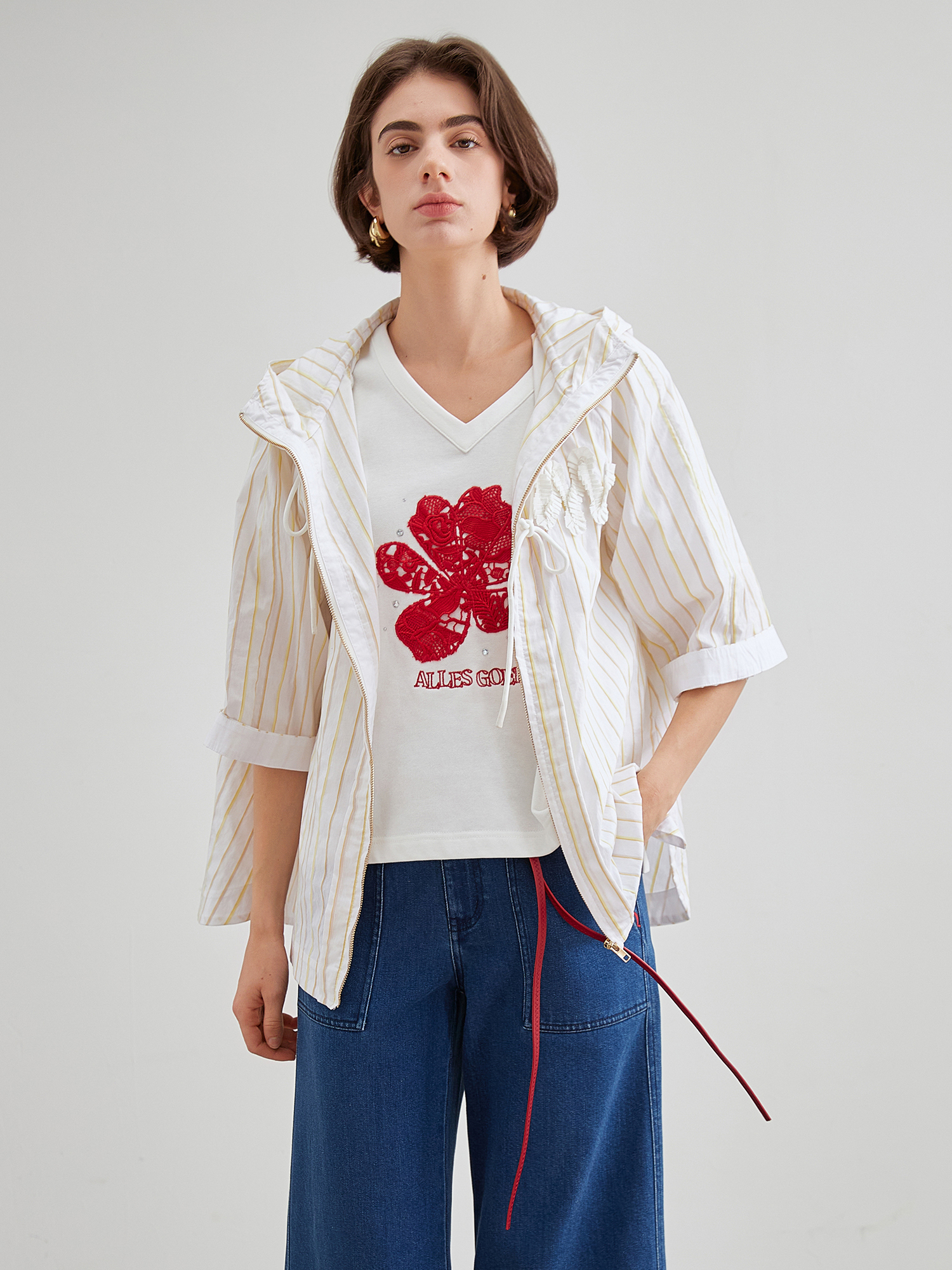 mi-tu 條紋刺繡抽繩恤衫