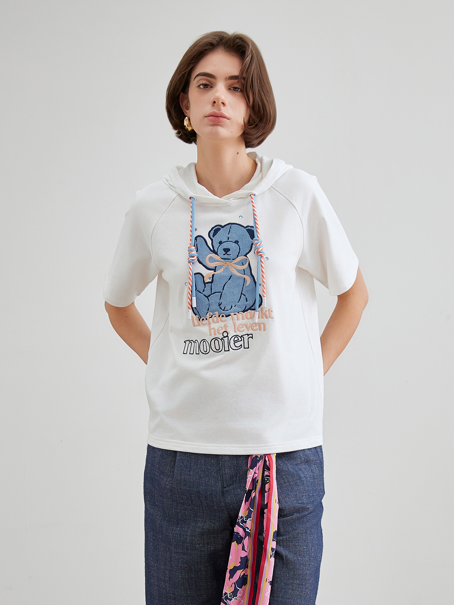 mi-tu小熊印花連帽衛衣