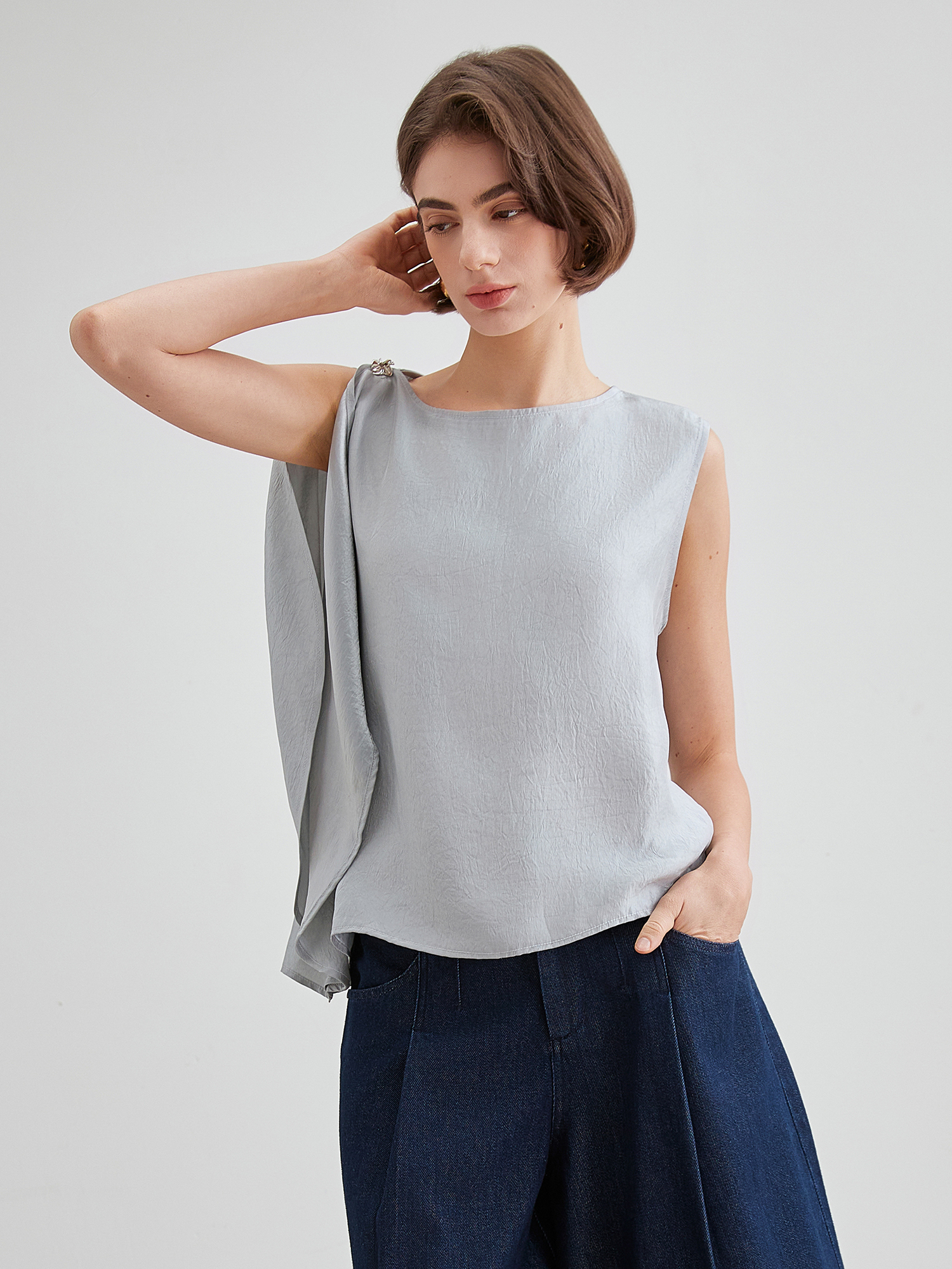 mi-tu 設計感上衣