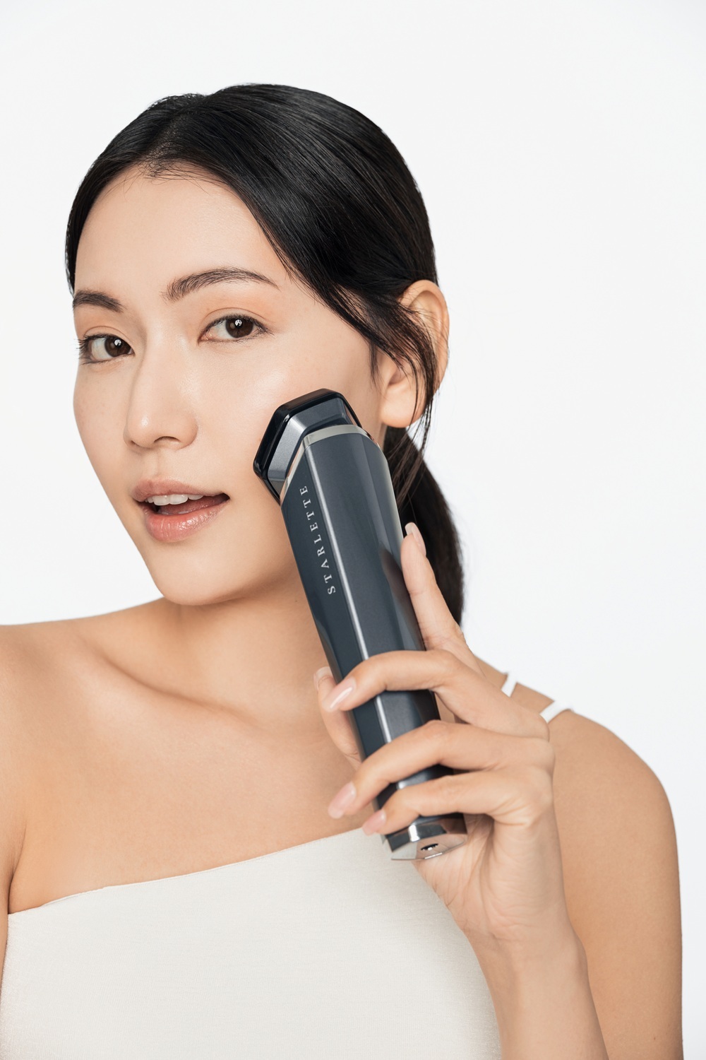 Starlette™ AURORA PRO 智慧逆齡美容儀