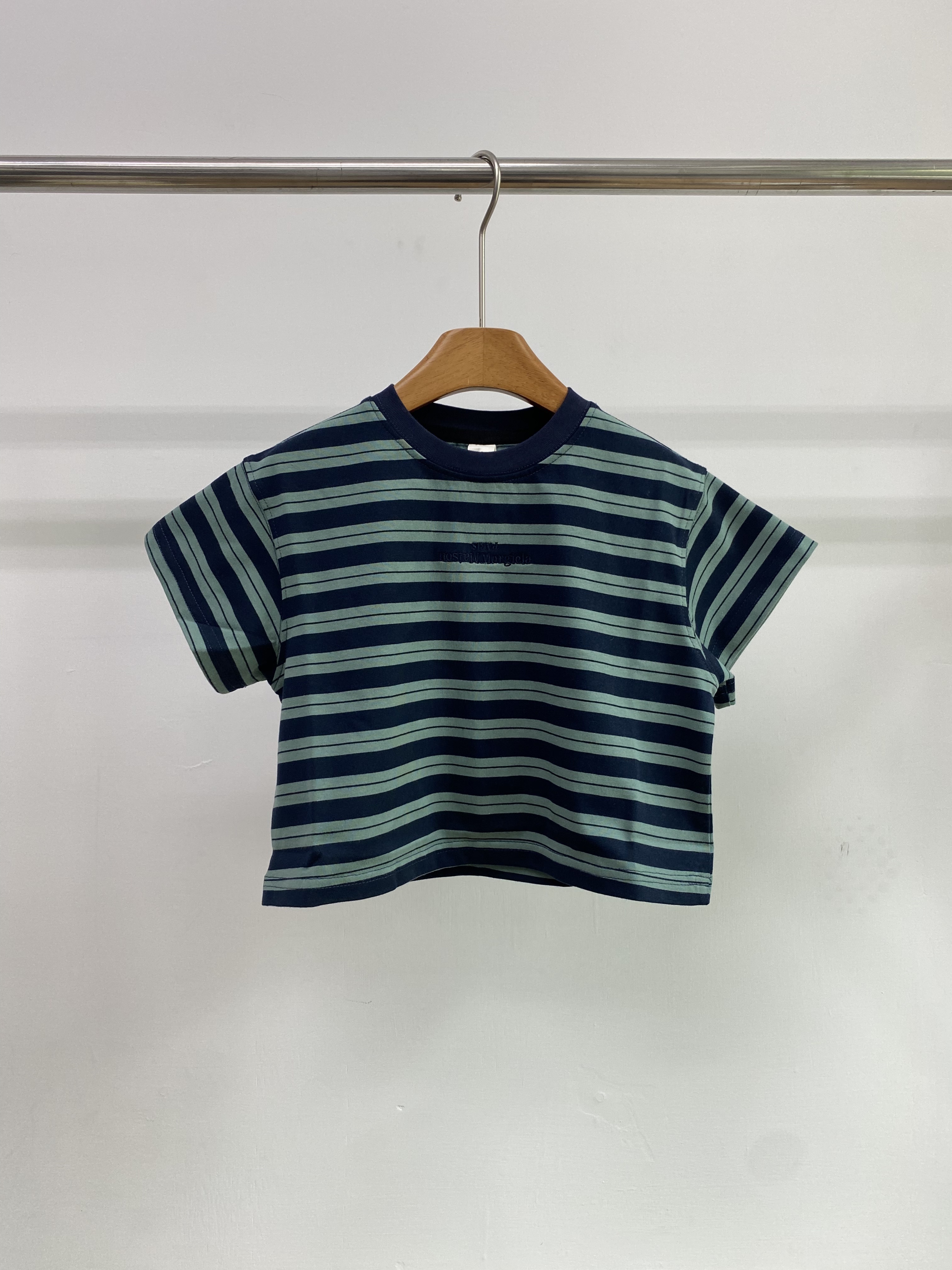 A04891圓領條紋上衣