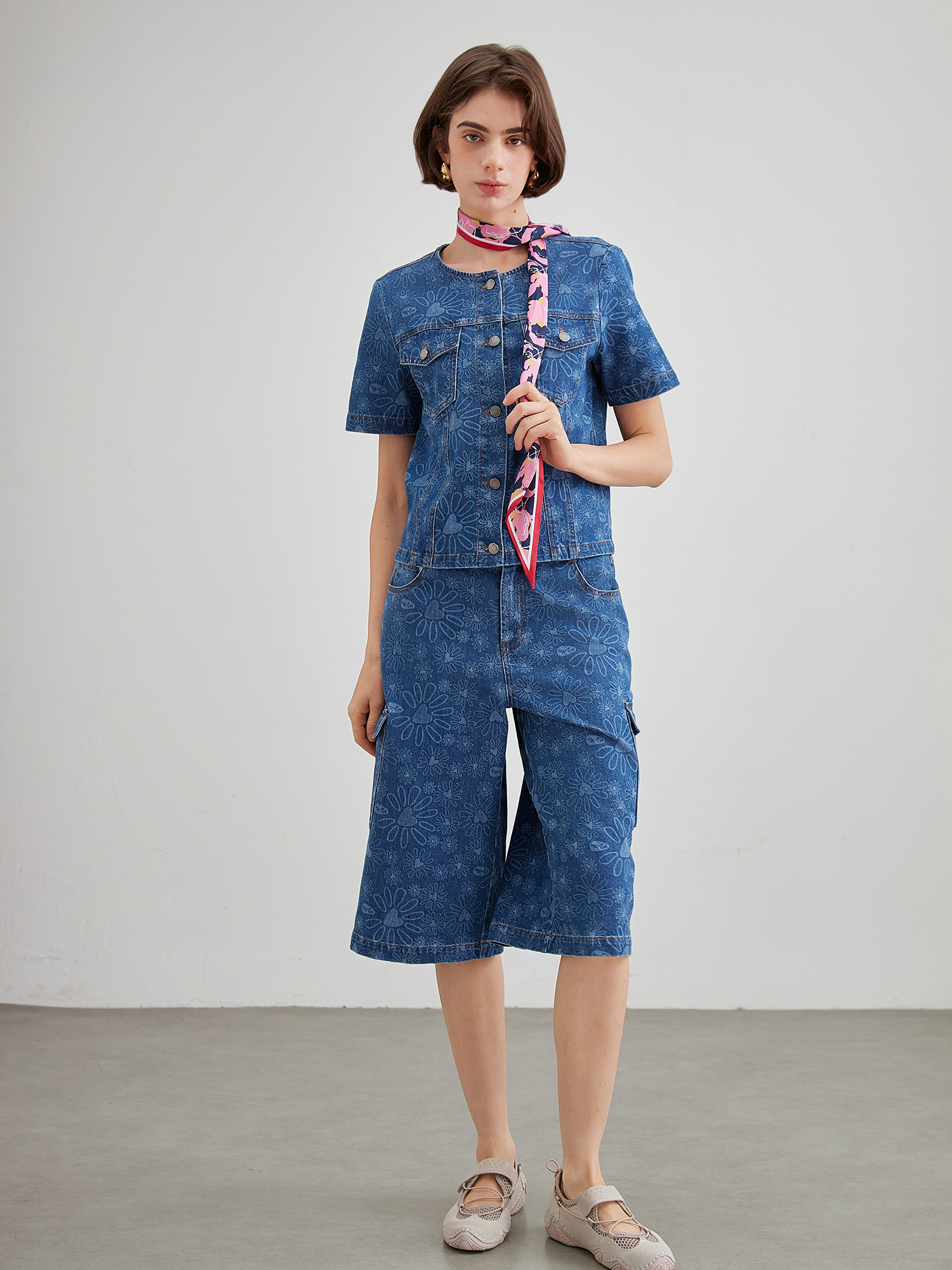 mi-tu 小雛菊印花中短褲