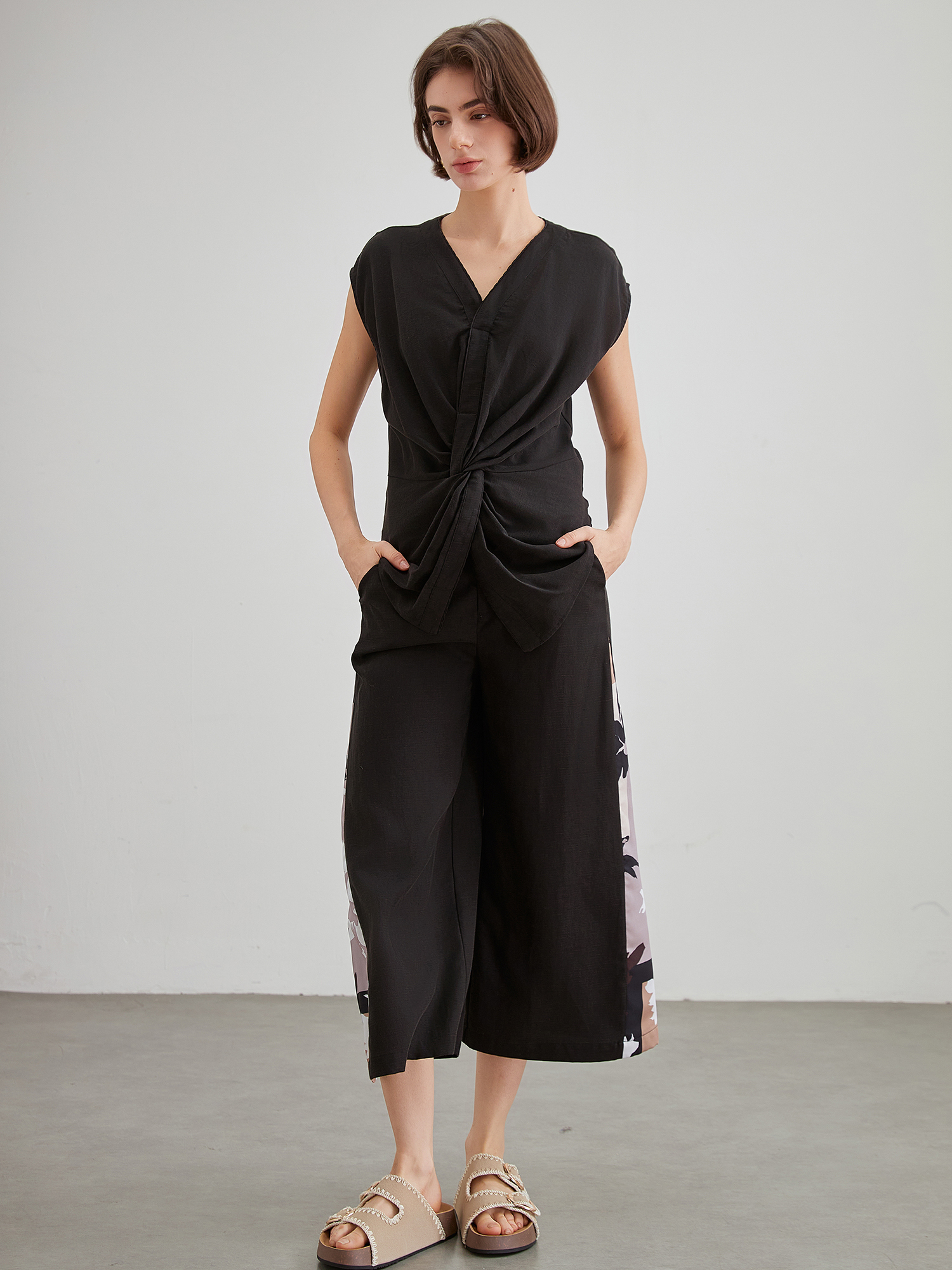 mi-tu wide leg trousers