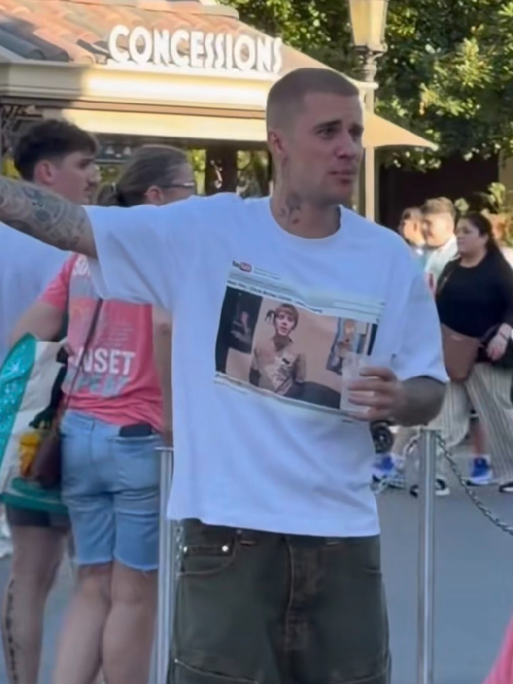 COACHELLA🇺🇸BIEBER YOUTUBE TEE 小賈斯汀 科切拉JUSTIN BIEBER 短袖 短T