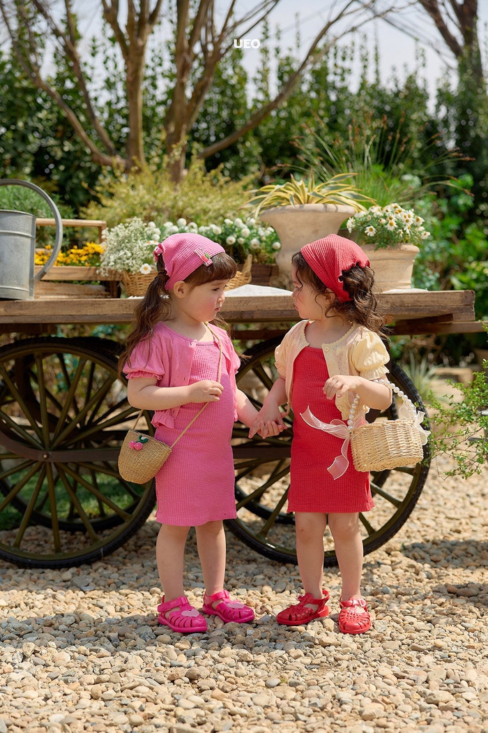 正韓夏UEO 兩色俏皮捲邊背心洋裝