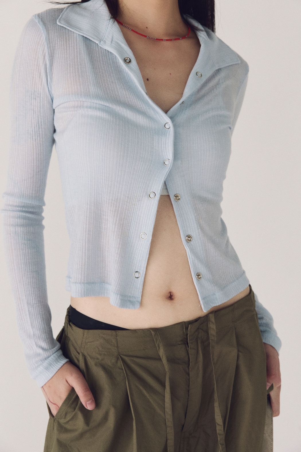 Baby blue 翻領暗釦開襟衫