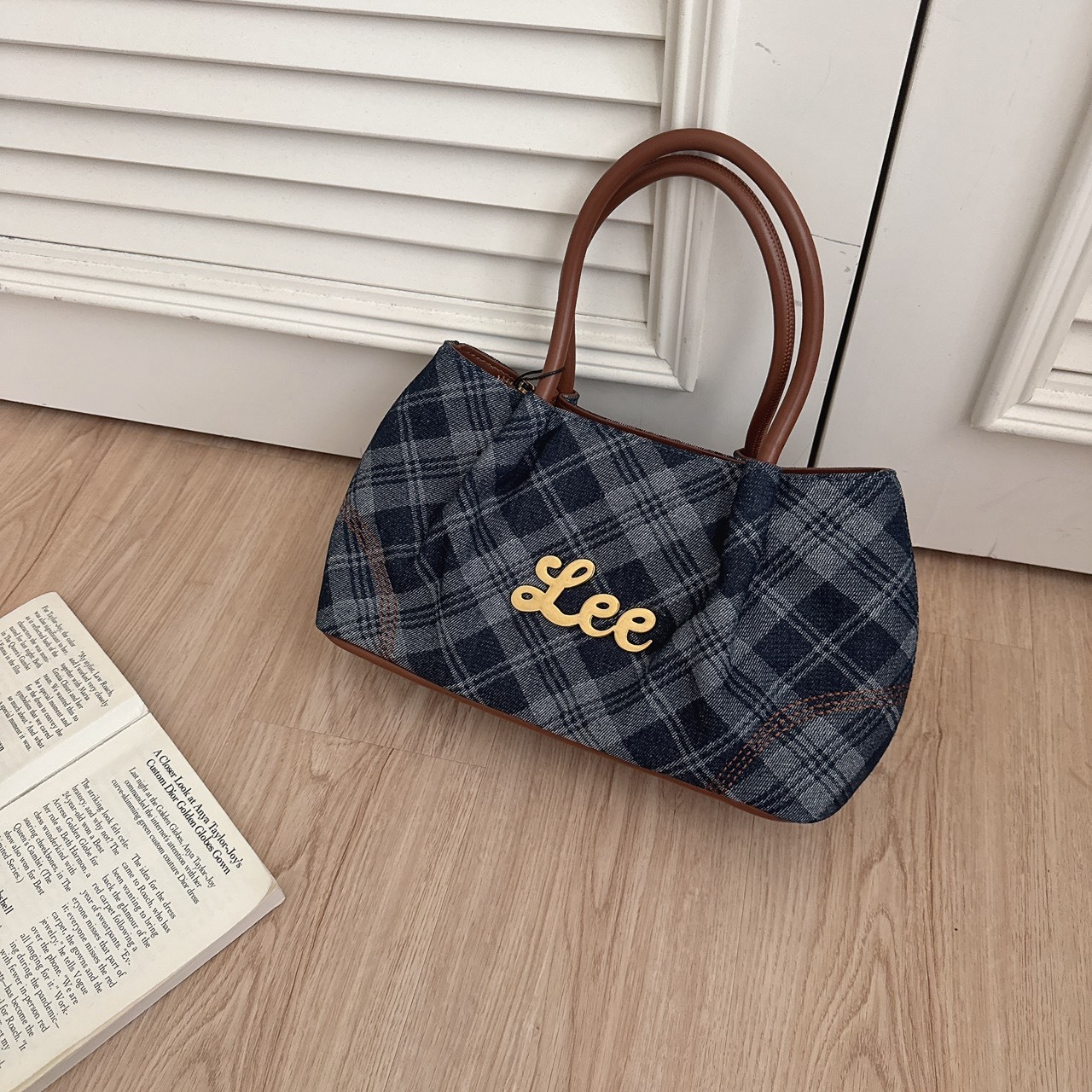 （現貨）LEE 英倫風 復古格紋 手提 斜背包 LE250271M