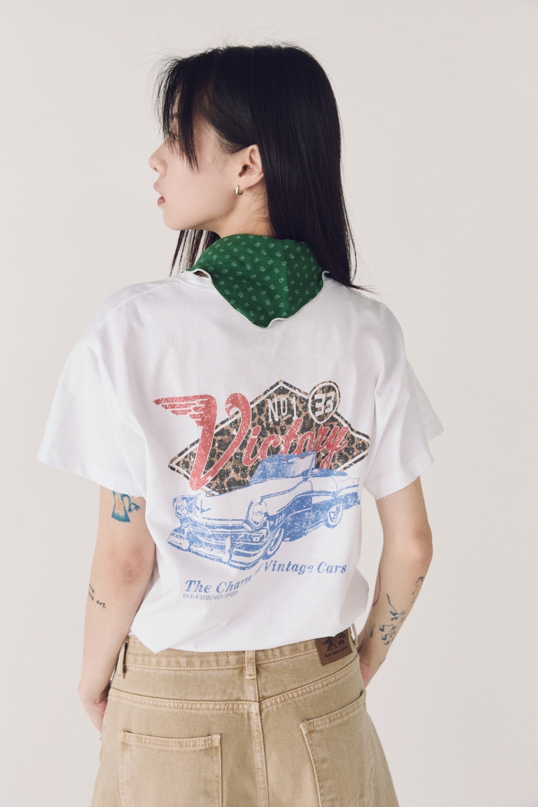 美式磨損塗鴉短踢