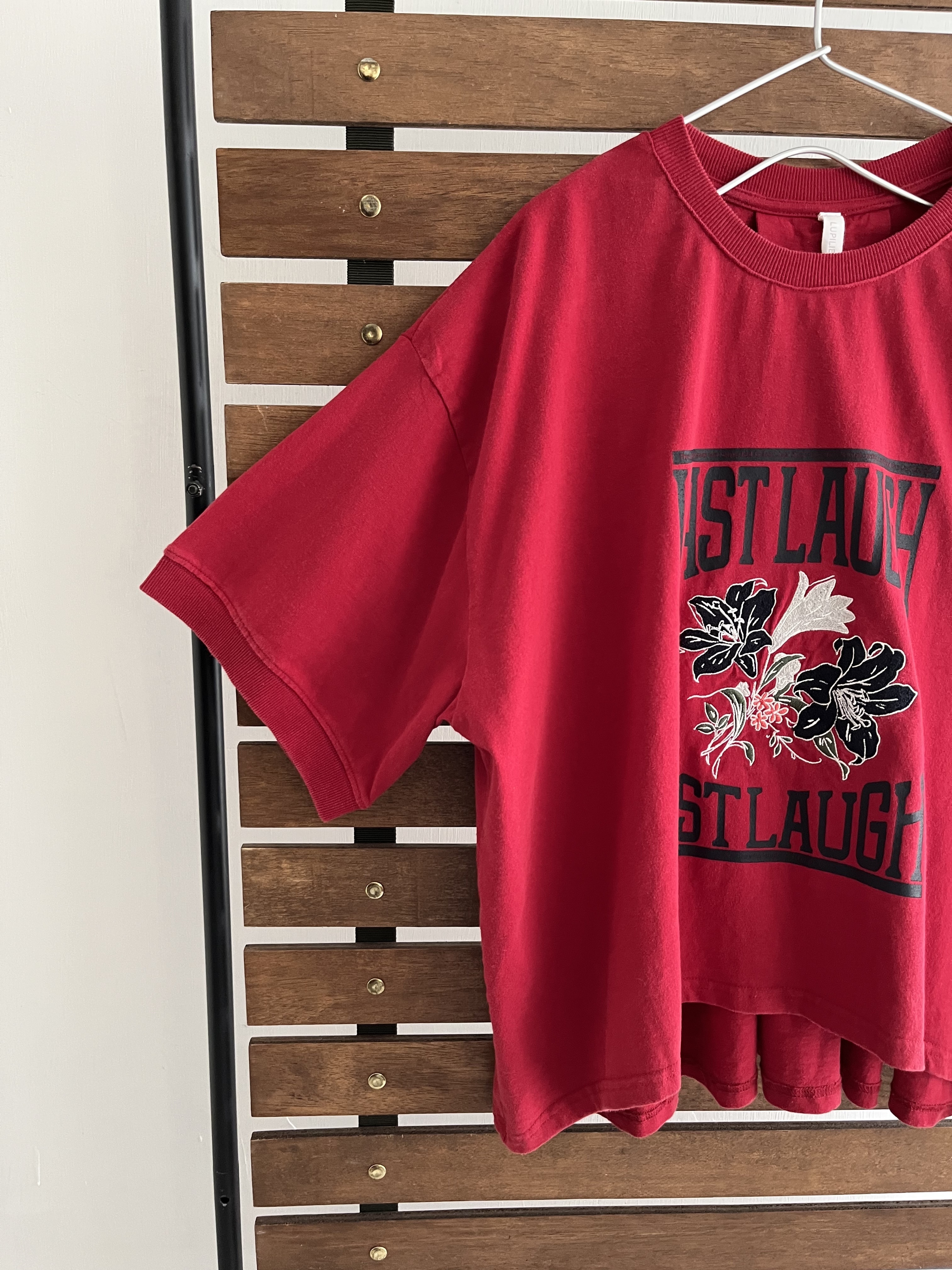 LUPILIEN西瓜紅色刺繡花花🌼top