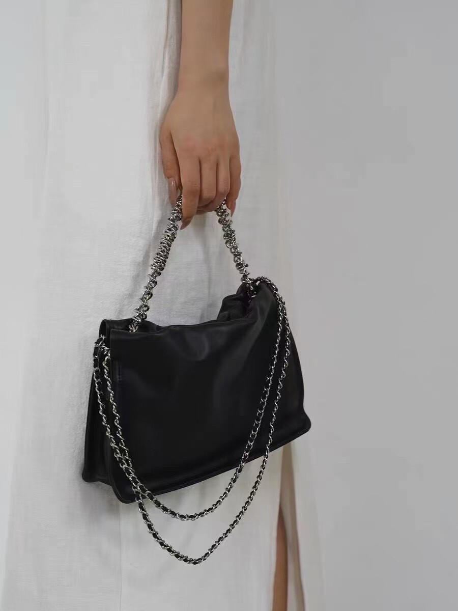 8452【法式鏈條雲朵包】