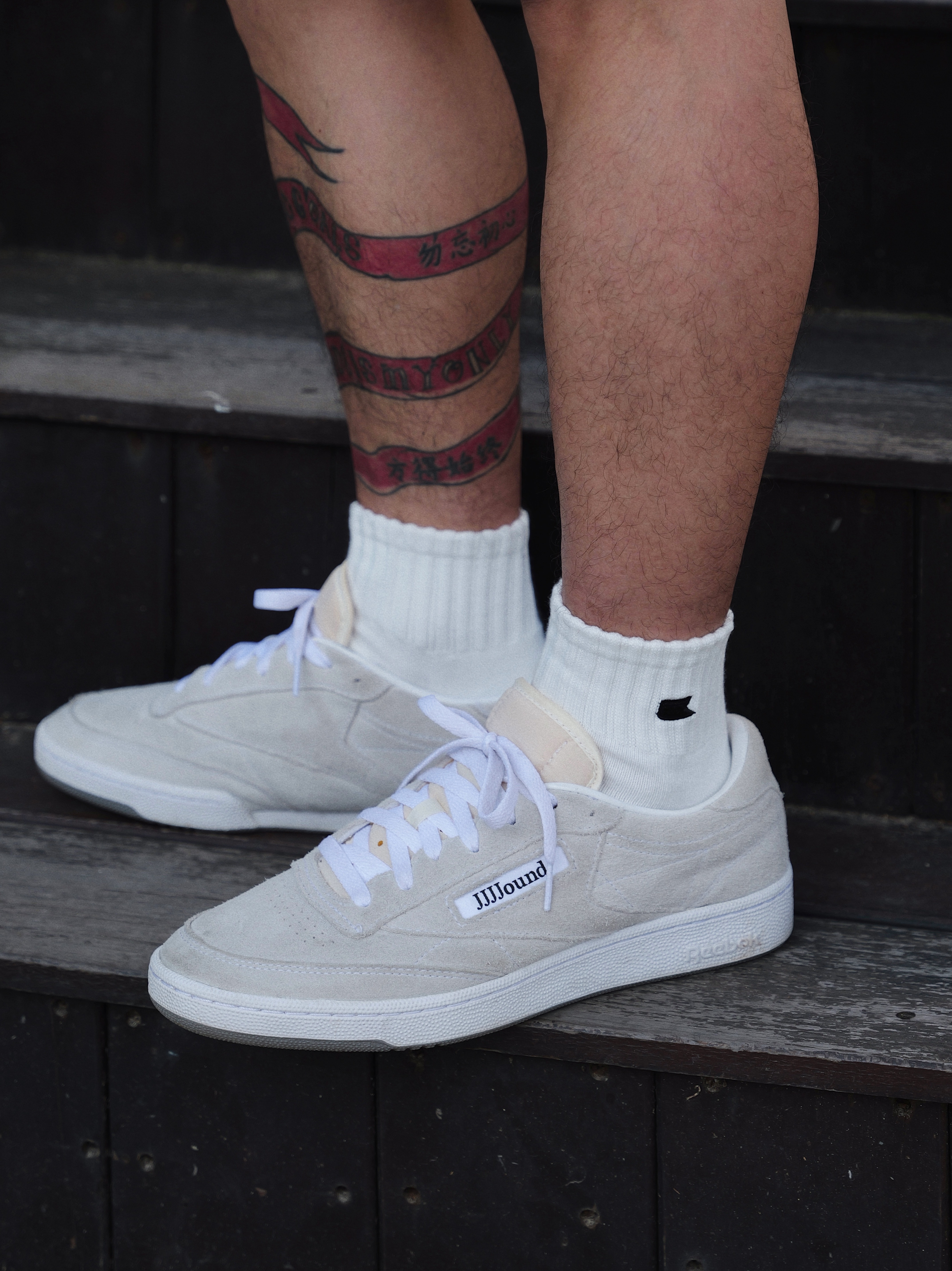 Unbent 26 S/S 刺繡中筒襪