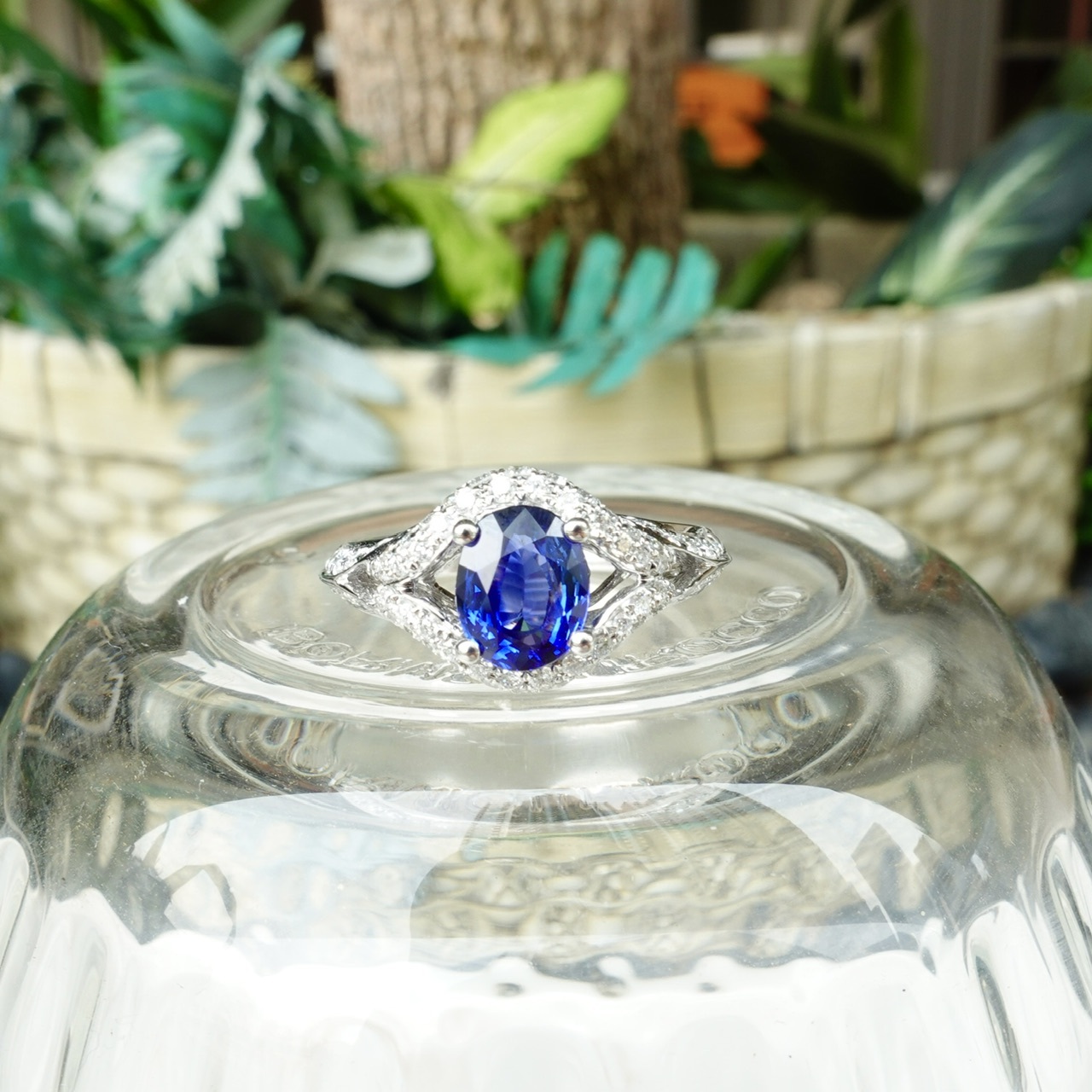 1.12ct皇家藍藍寶石18K金鑽石戒指 (免費出AIGS證書)