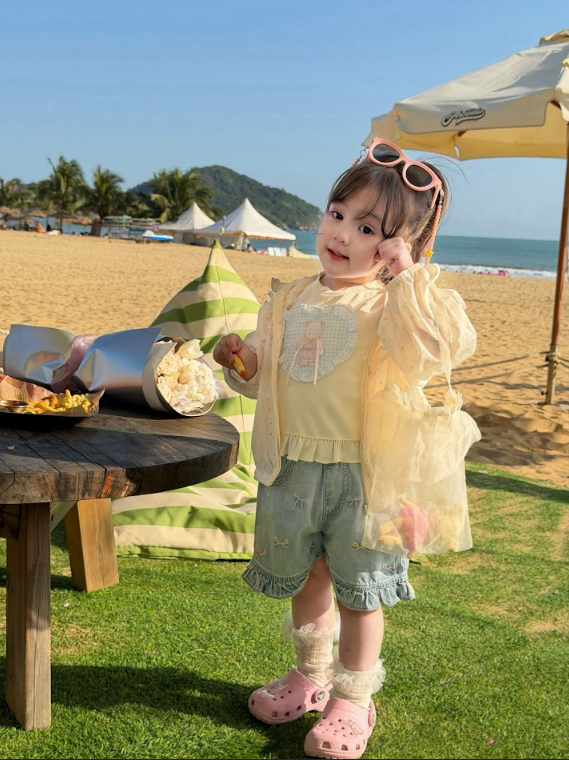 BYC04OW071AC   彩色糖果碎防曬連帽薄外套