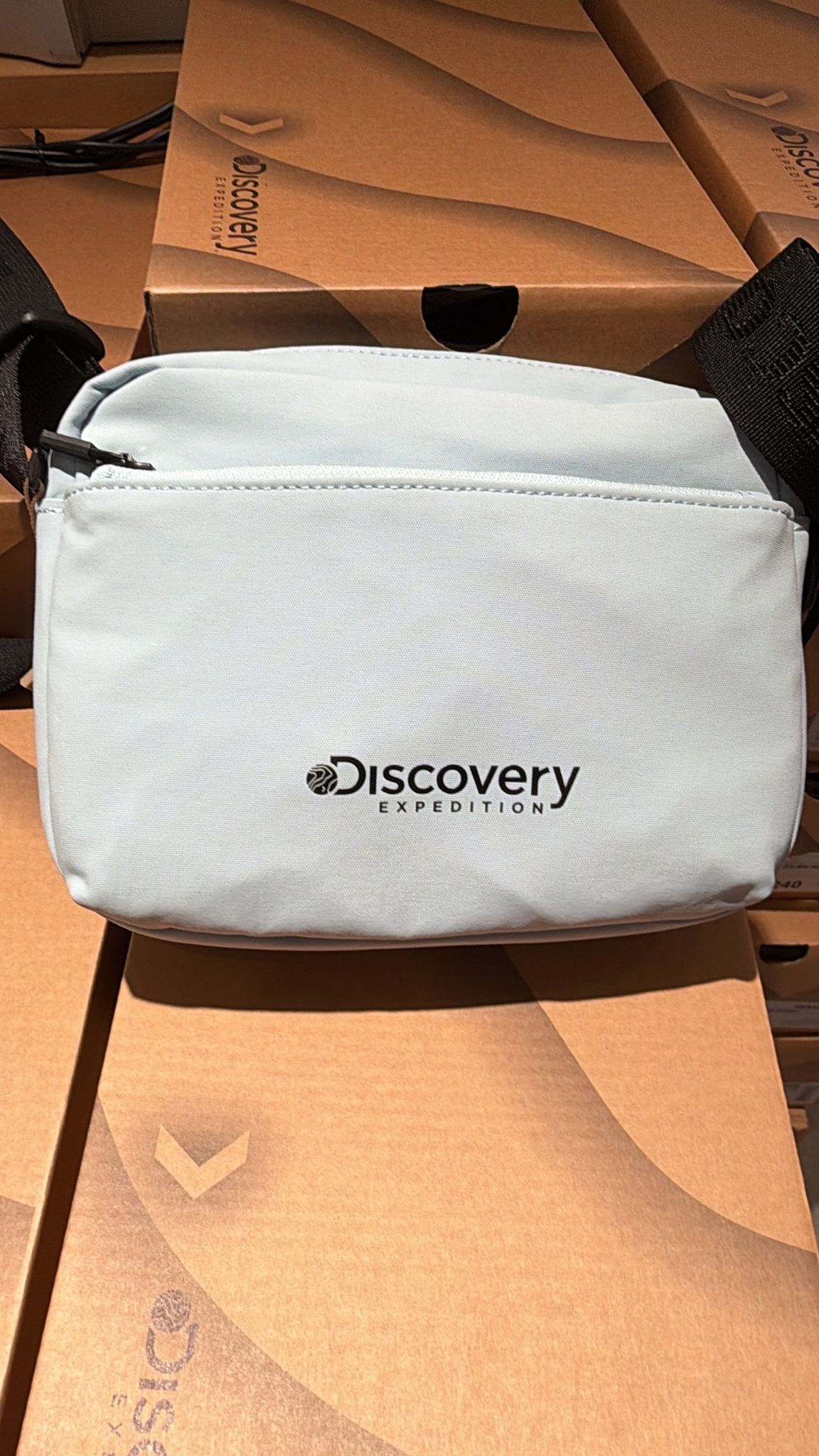 【直播】DISCOVERY LX0414704 小斜咩包 (DXCR3104N)