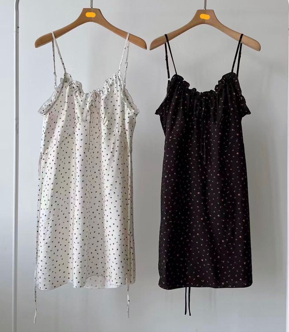 FT43 胸40長33.5  腰36 hip 41$529 (一口價)