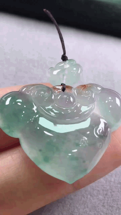 32836 翡翠如意鎖