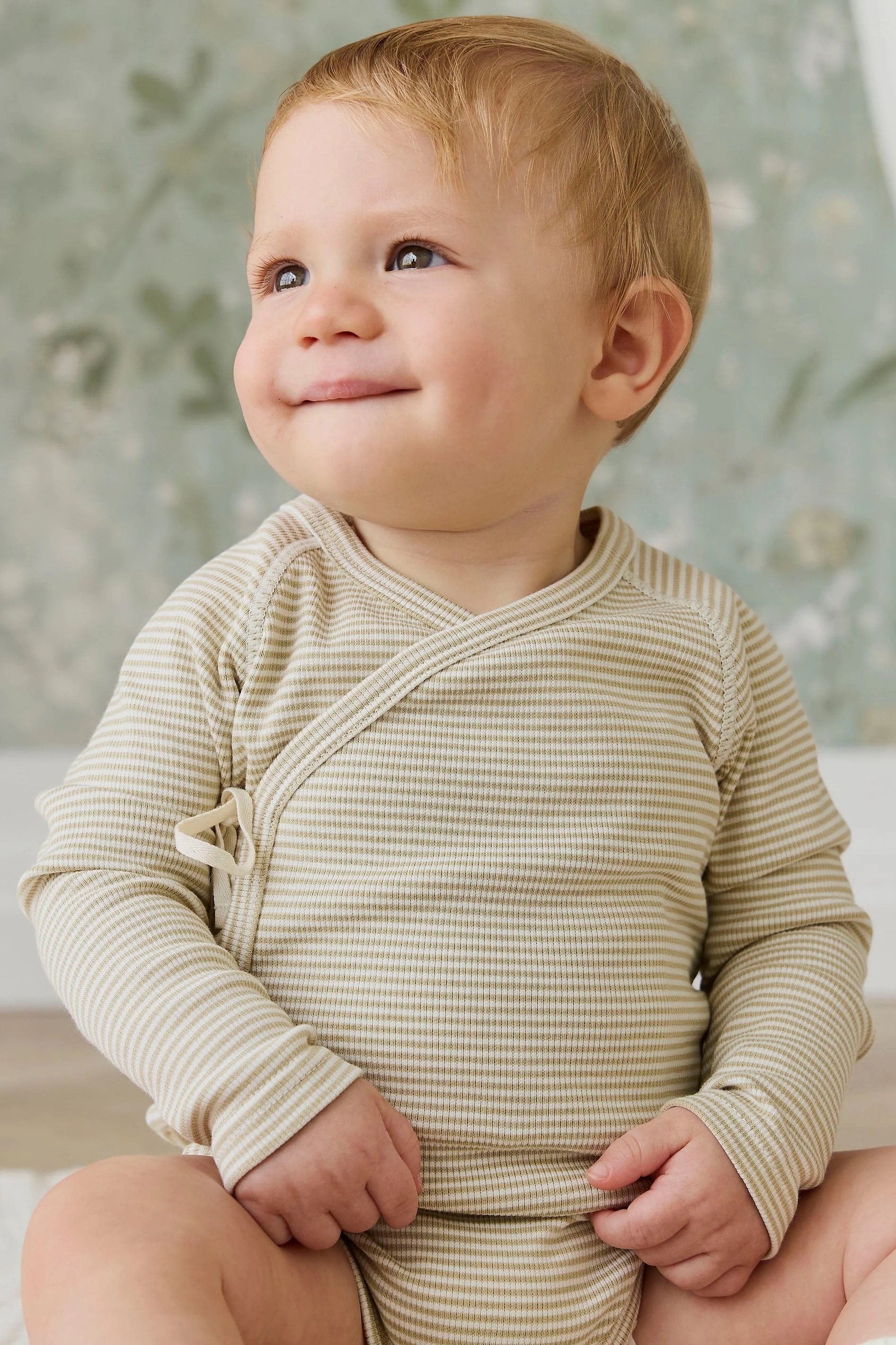 【預購】JAMIE KAY -Organic Cotton Fine Rib Micah Wrap Long Sleeve playsuit-Petite Stripe Hay（Cloud)