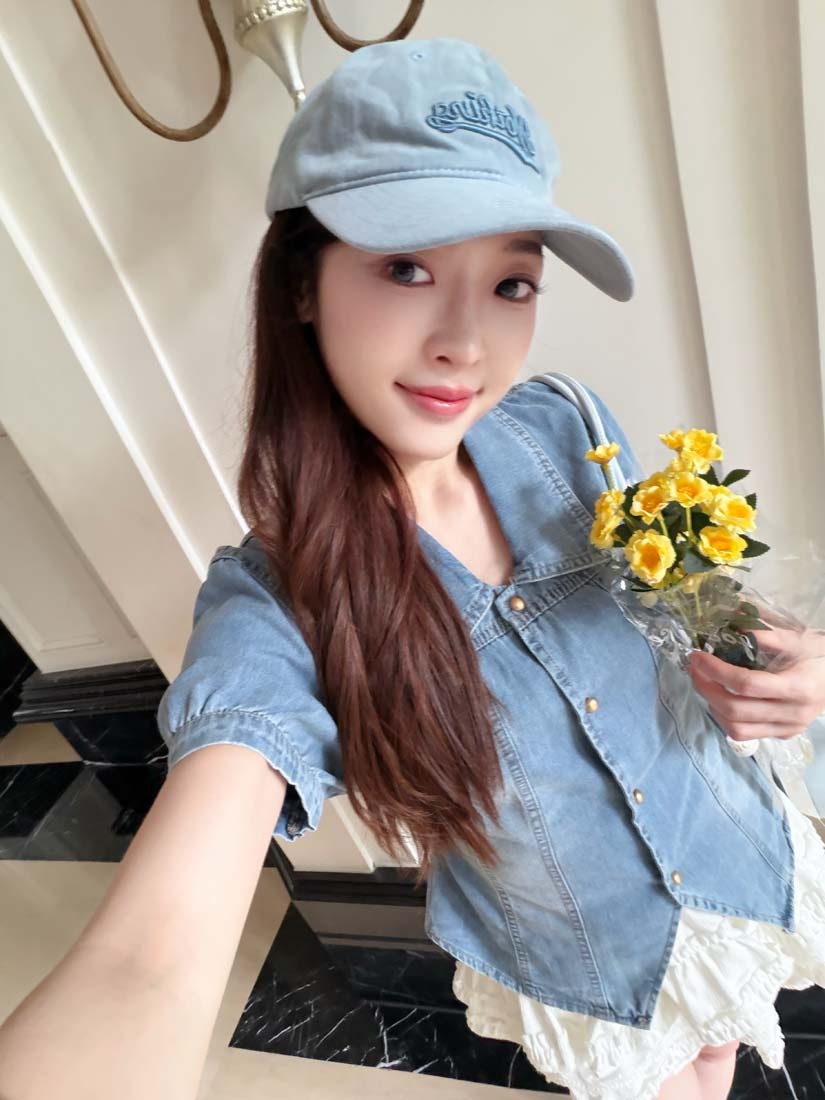 LINA LINA鹽系歐膩金釦刷色牛仔上衣外套附繞帶-藍