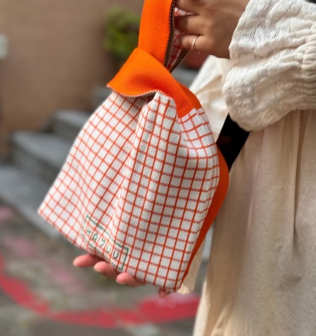 哈秋HA7UU．白日夢花園 針織文具手袋