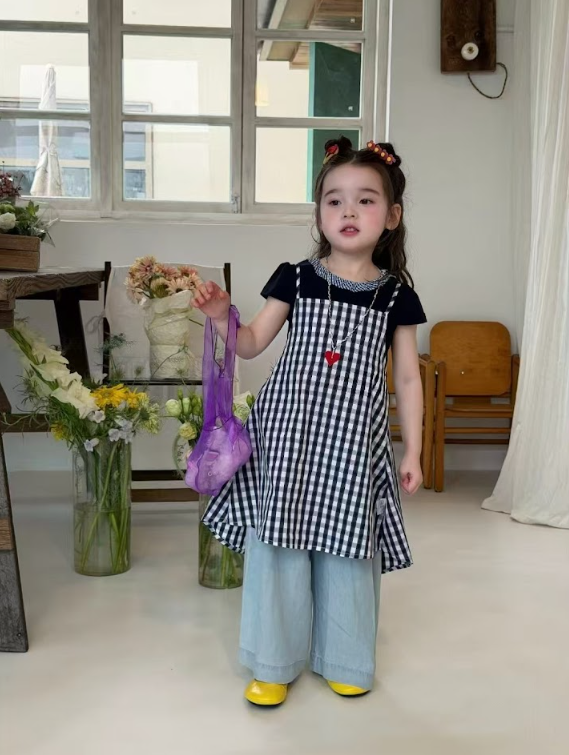 DDC04T084BK  DODO Wardrobe -日系復古格紋層次感上衣套裝