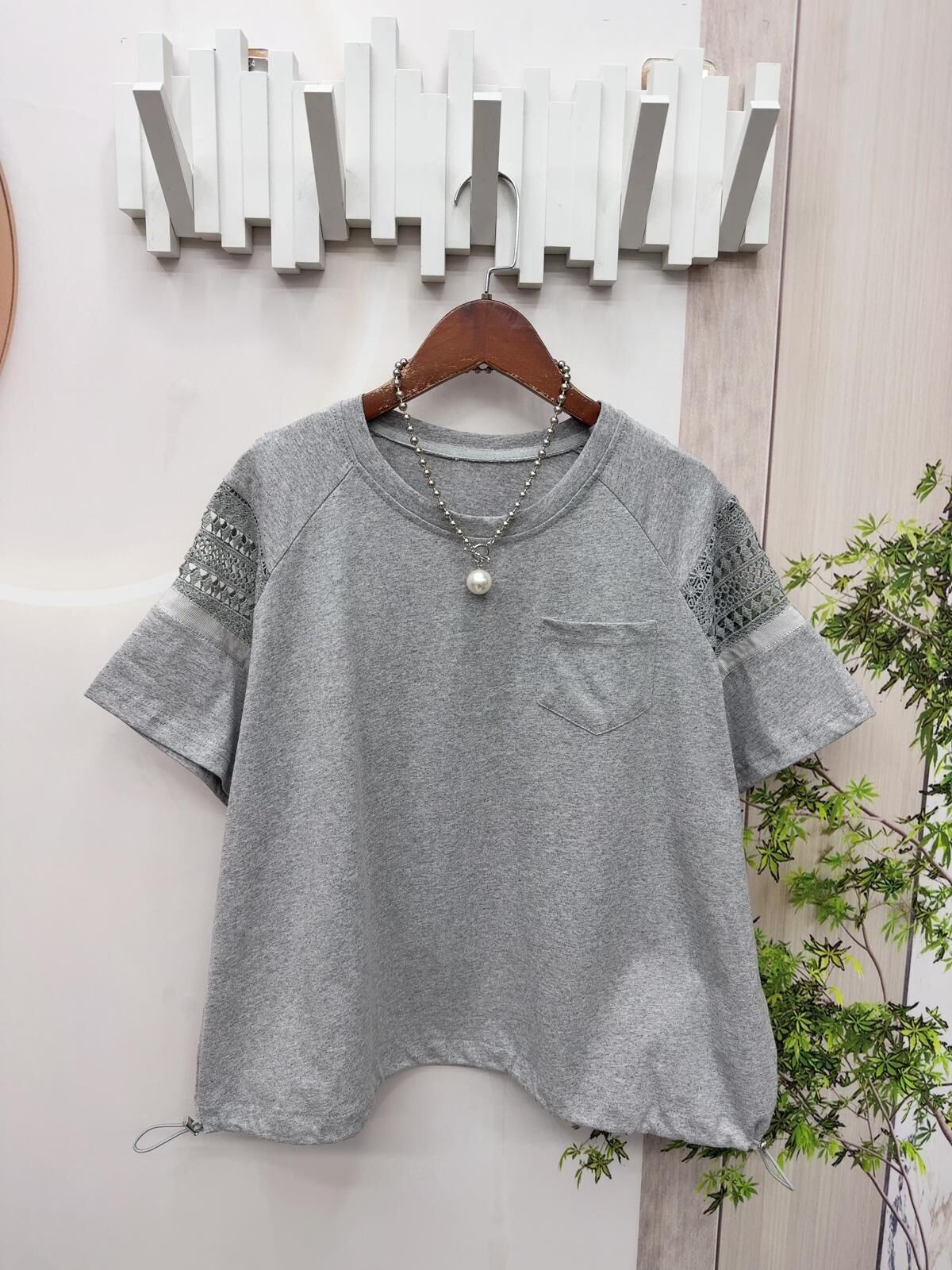 韓國拼通花袖top~158Q