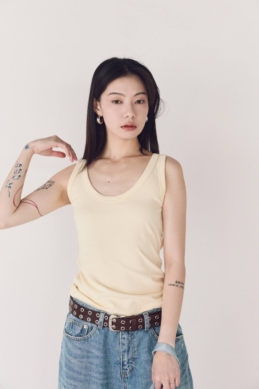 包色款U領背心-檸檬黃